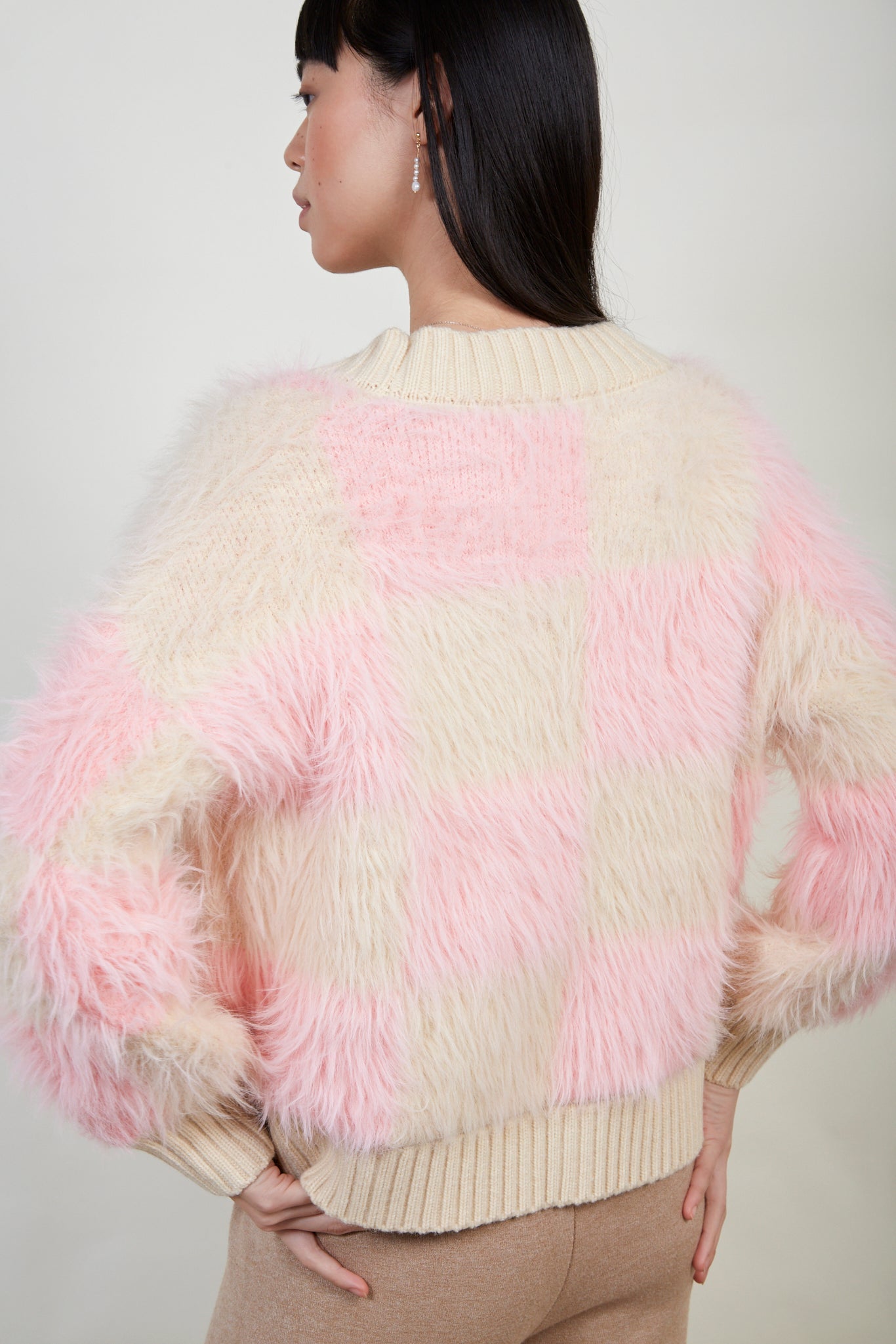 Pink and ivory block check fuzzy cardigan_3