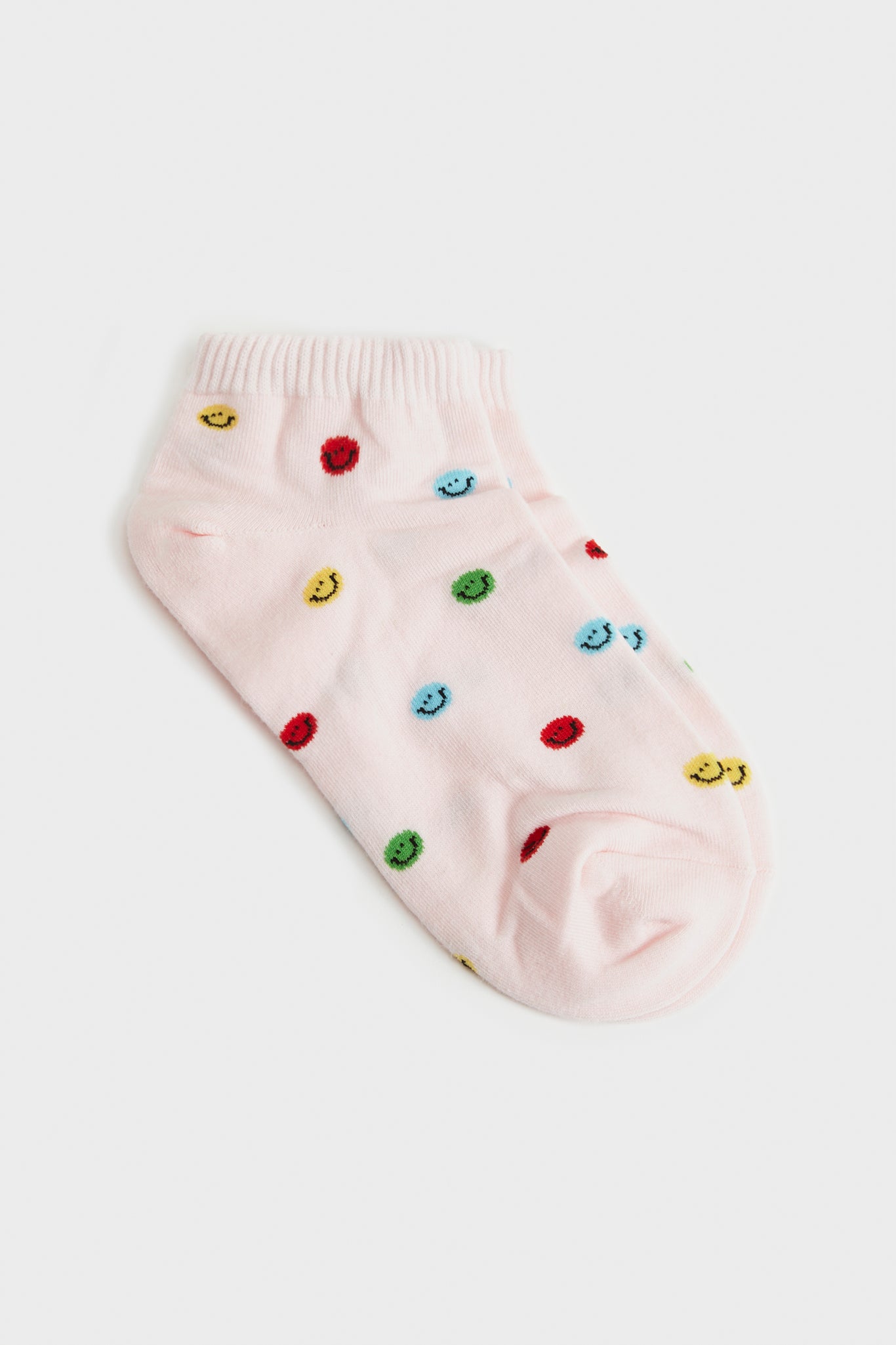 Pink tiny smiley face ankle socks_1