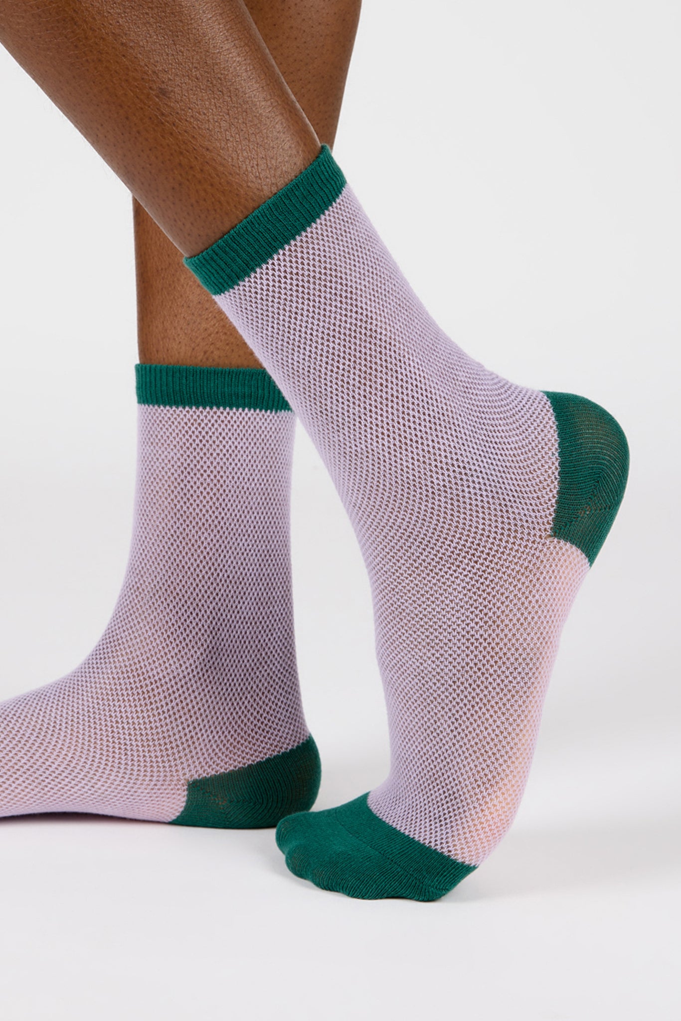 Purple mesh green trim socks_1