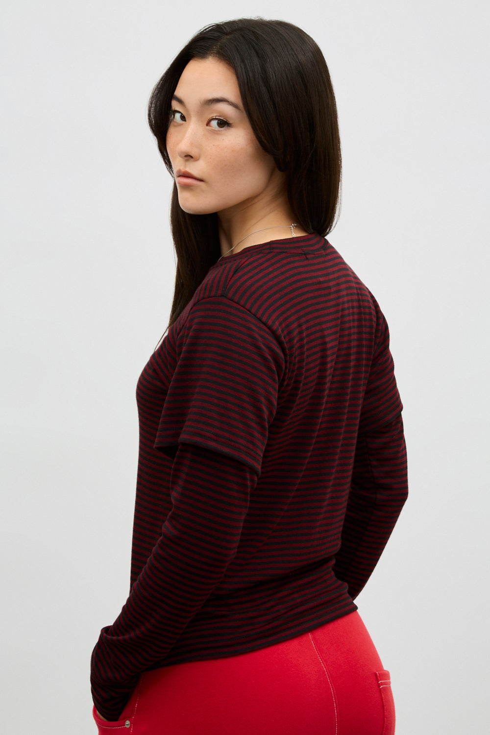 Red and black horizontal striped layered tee_2