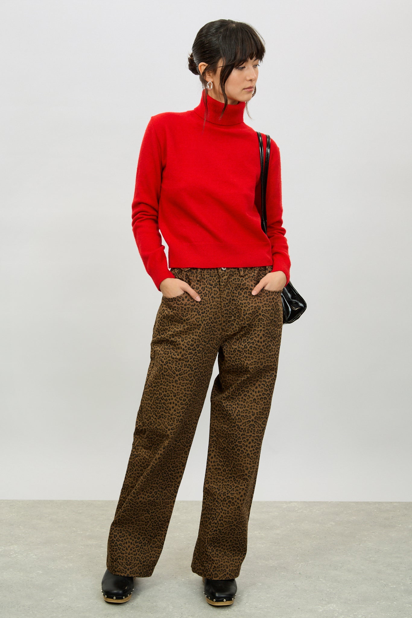 Red thick short knit turtleneck_4