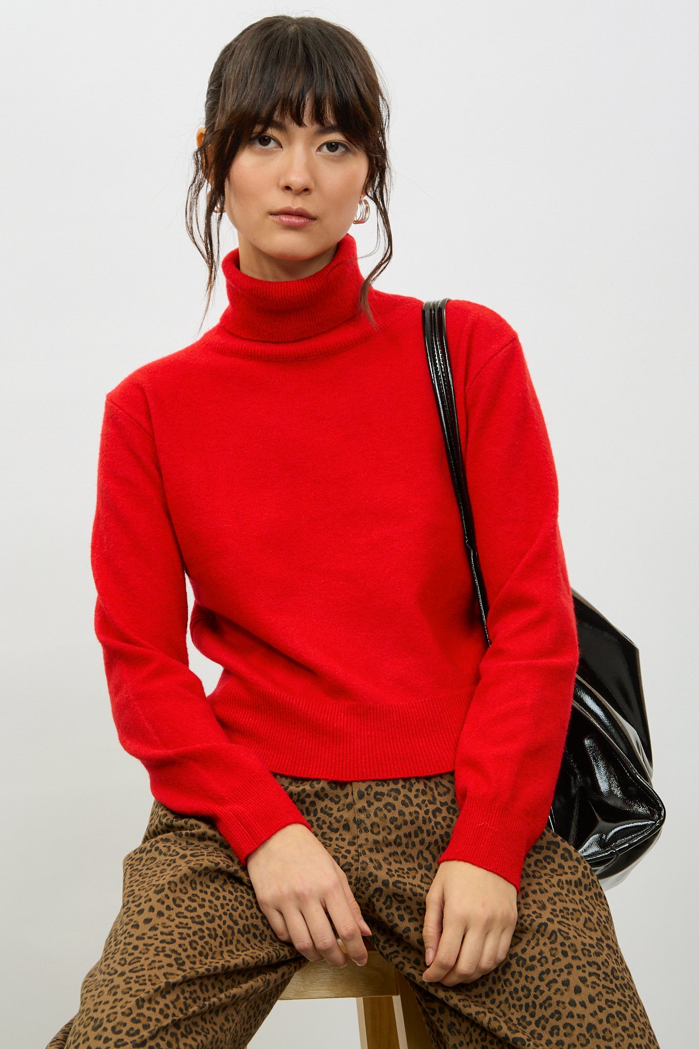 Red thick short knit turtleneck_5