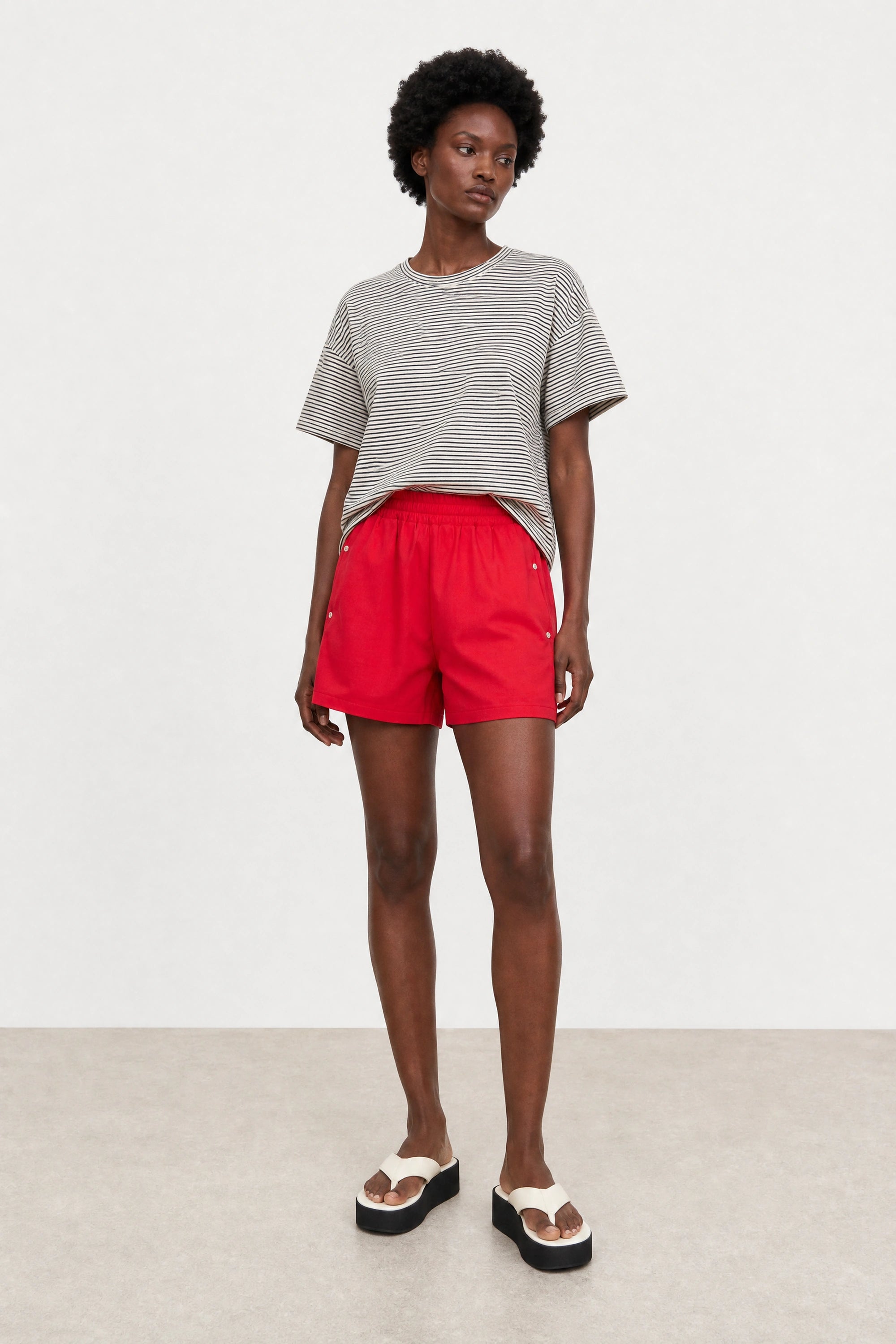 Red welt pocket athletic shorts_4