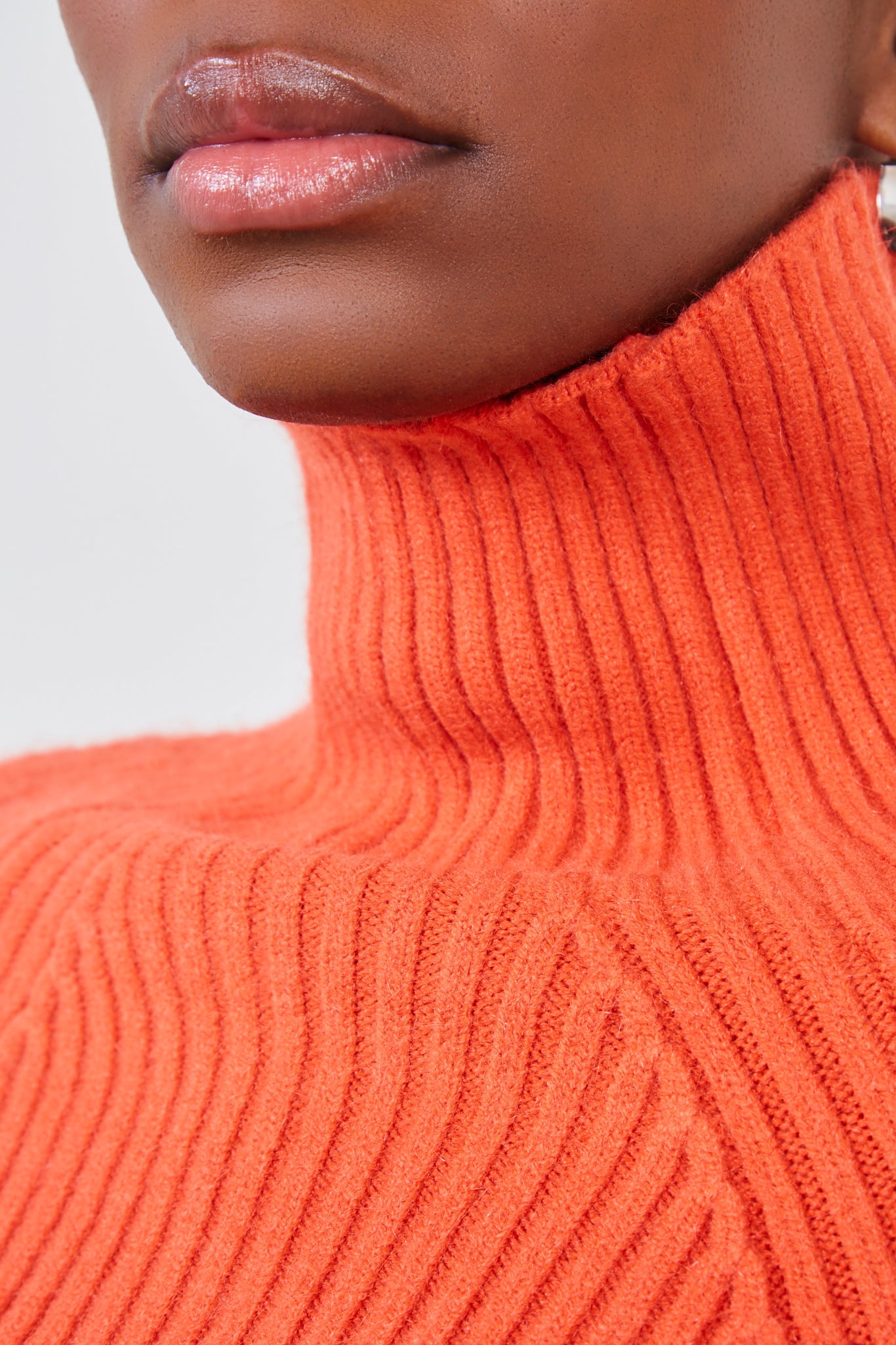 Red orange shaped thick rib turtleneck jumper_4