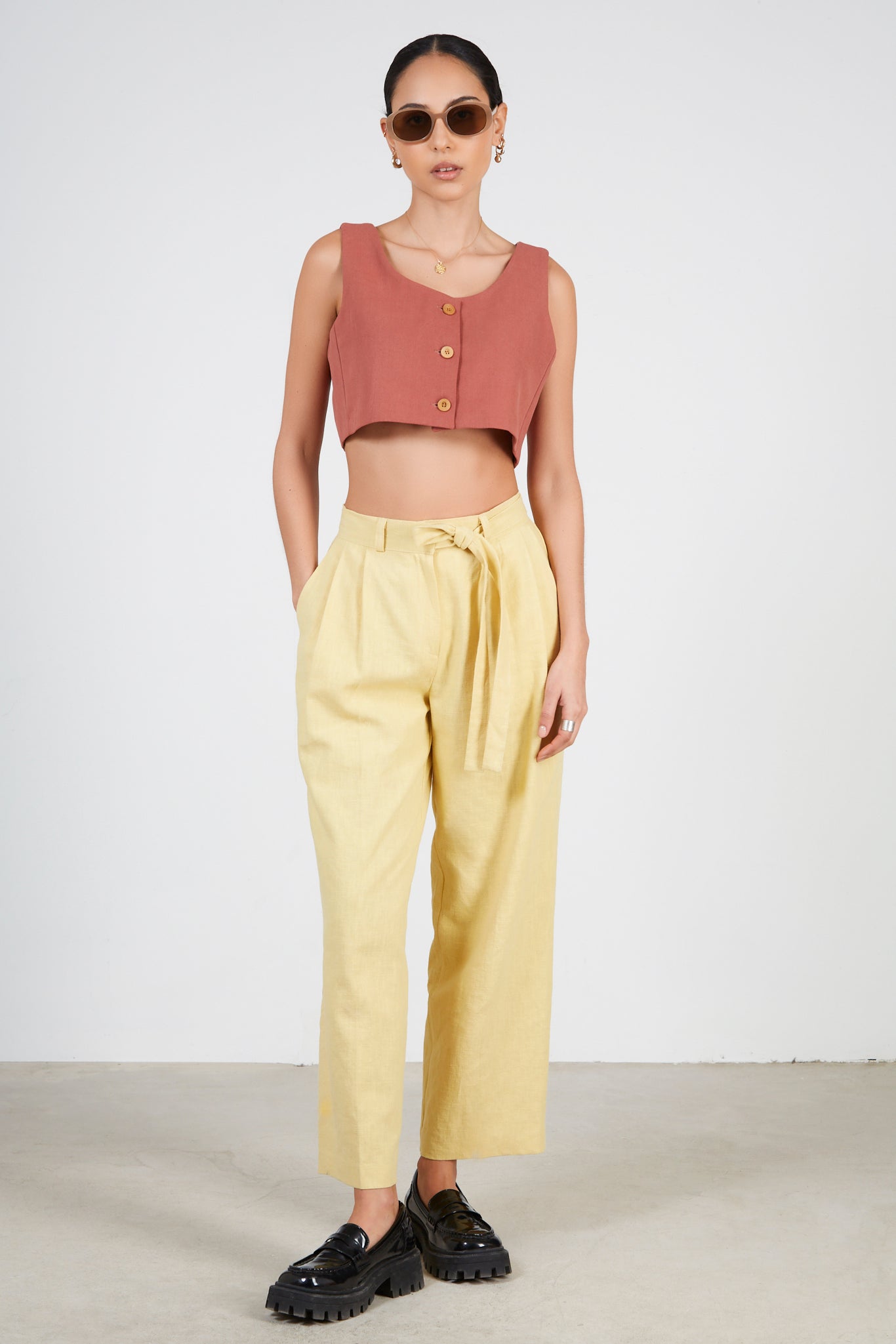 Rust red button up tank_3