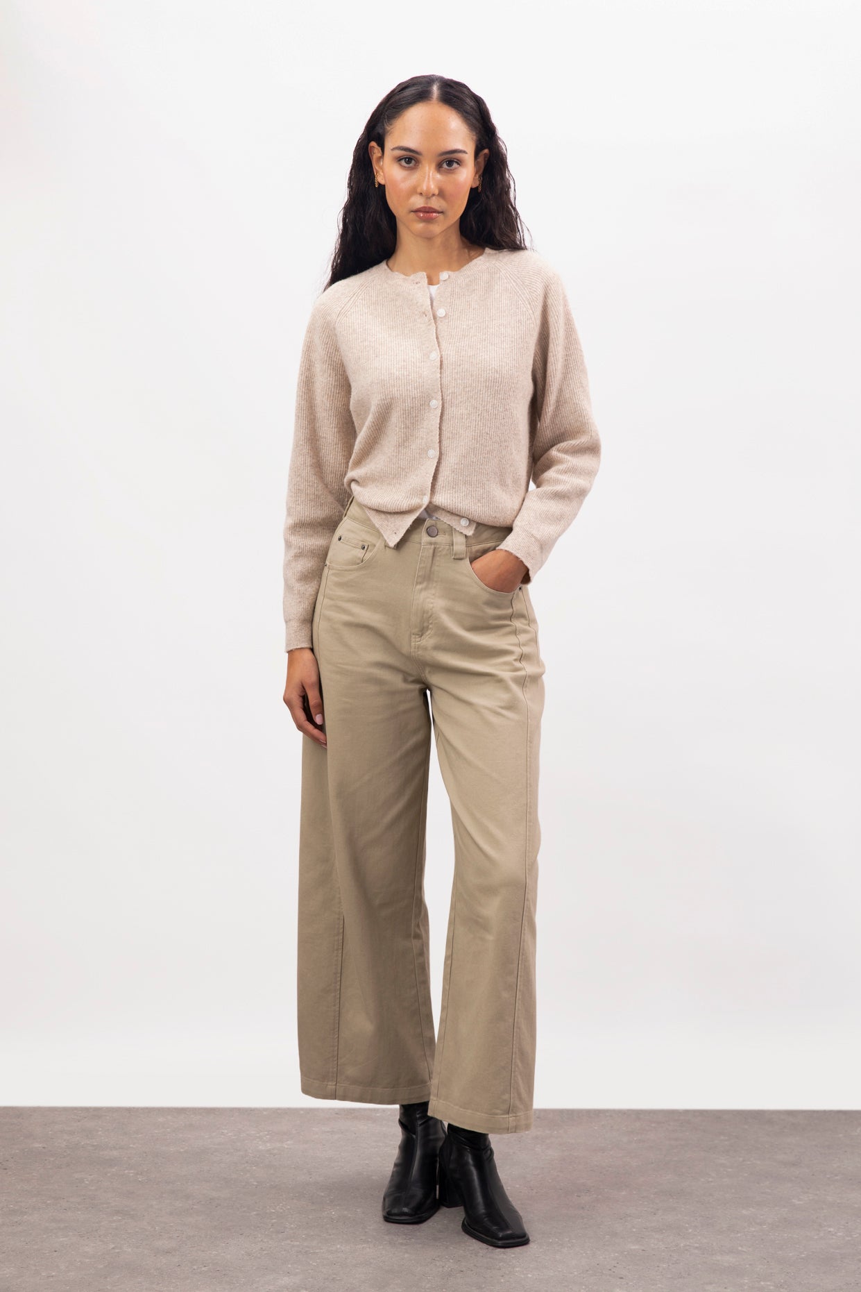 Sand beige twisted seam wide leg jeans_5