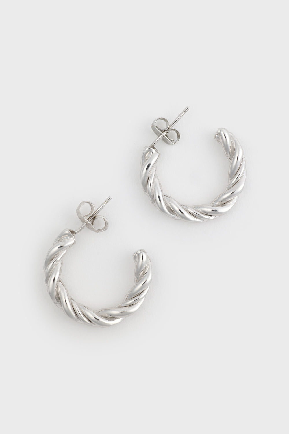 Silver 20mm twisted hoop earrings_1
