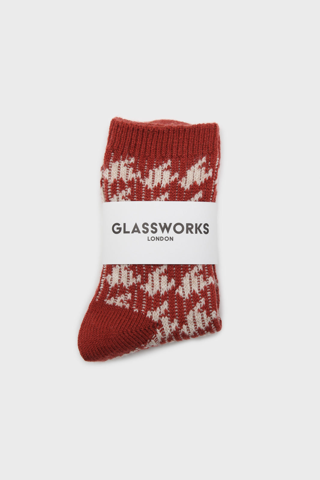 Red and white wool blend houndstooth socks_4