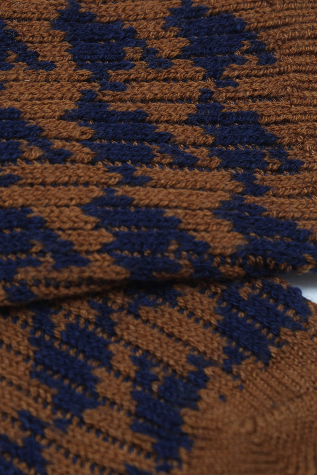 Camel and navy wool blend houndstooth socks_2