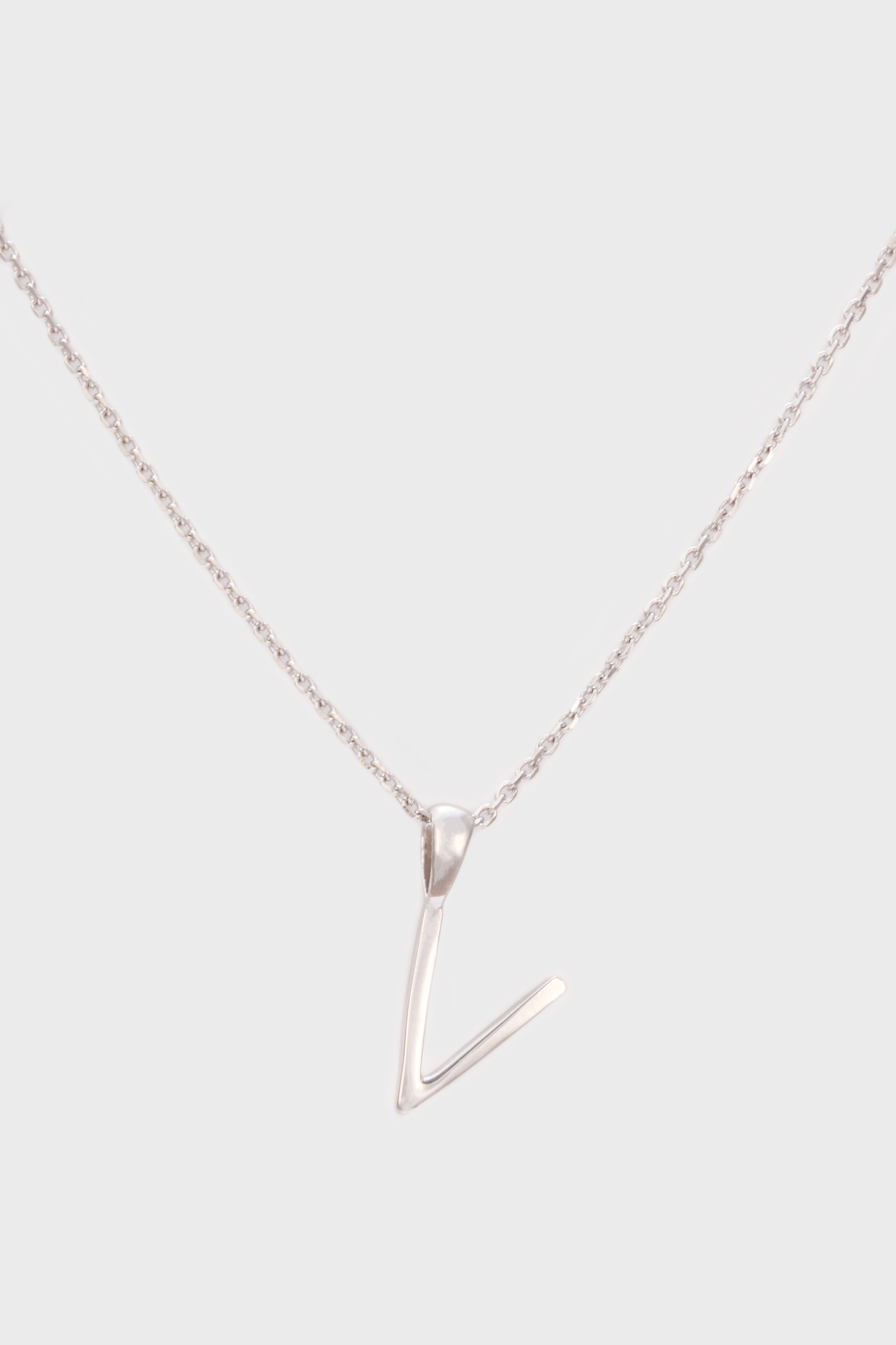 Charm necklace - Silver name initial letter 'V'_1