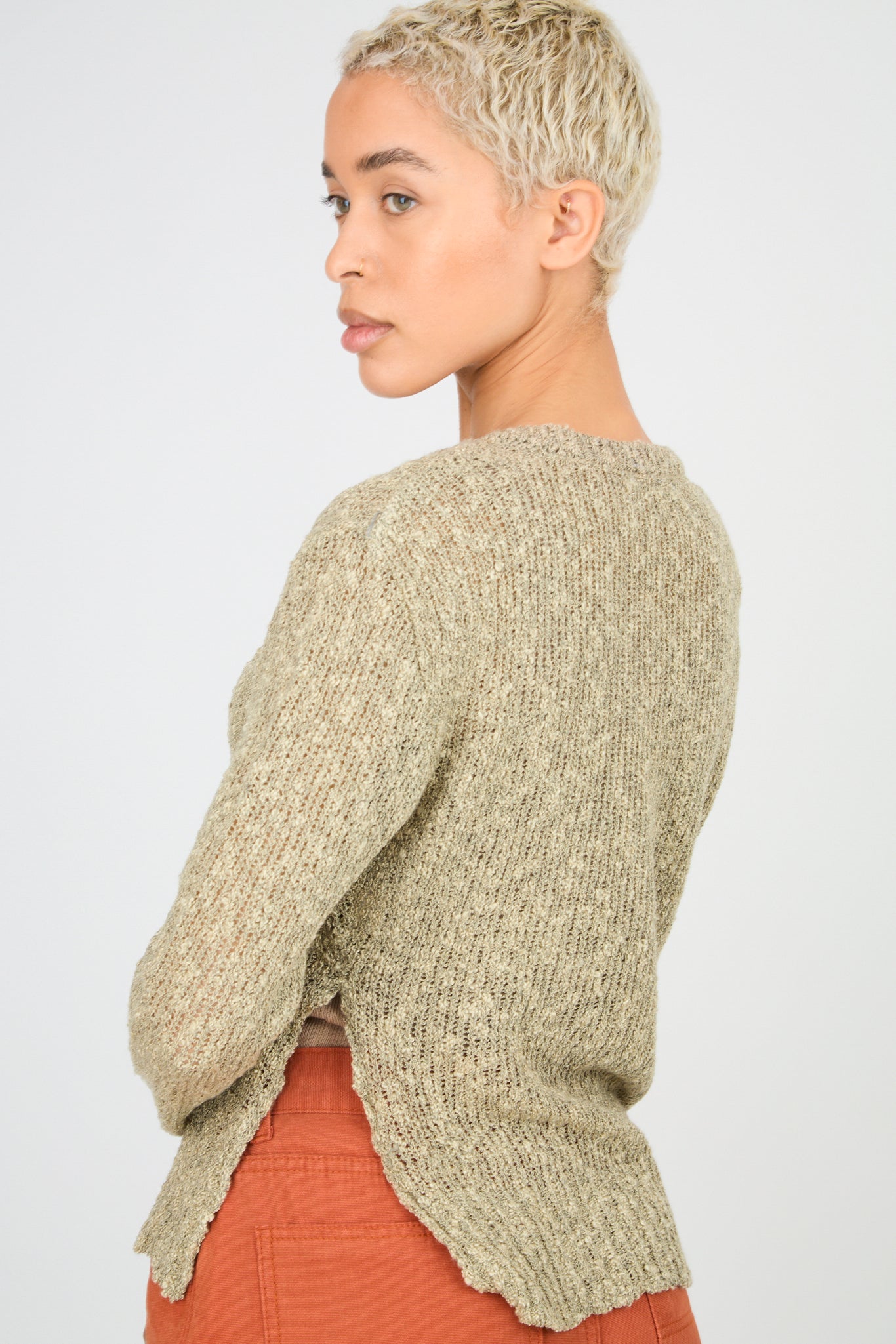 Khaki and beige mix knit diagonal hem jumper_3