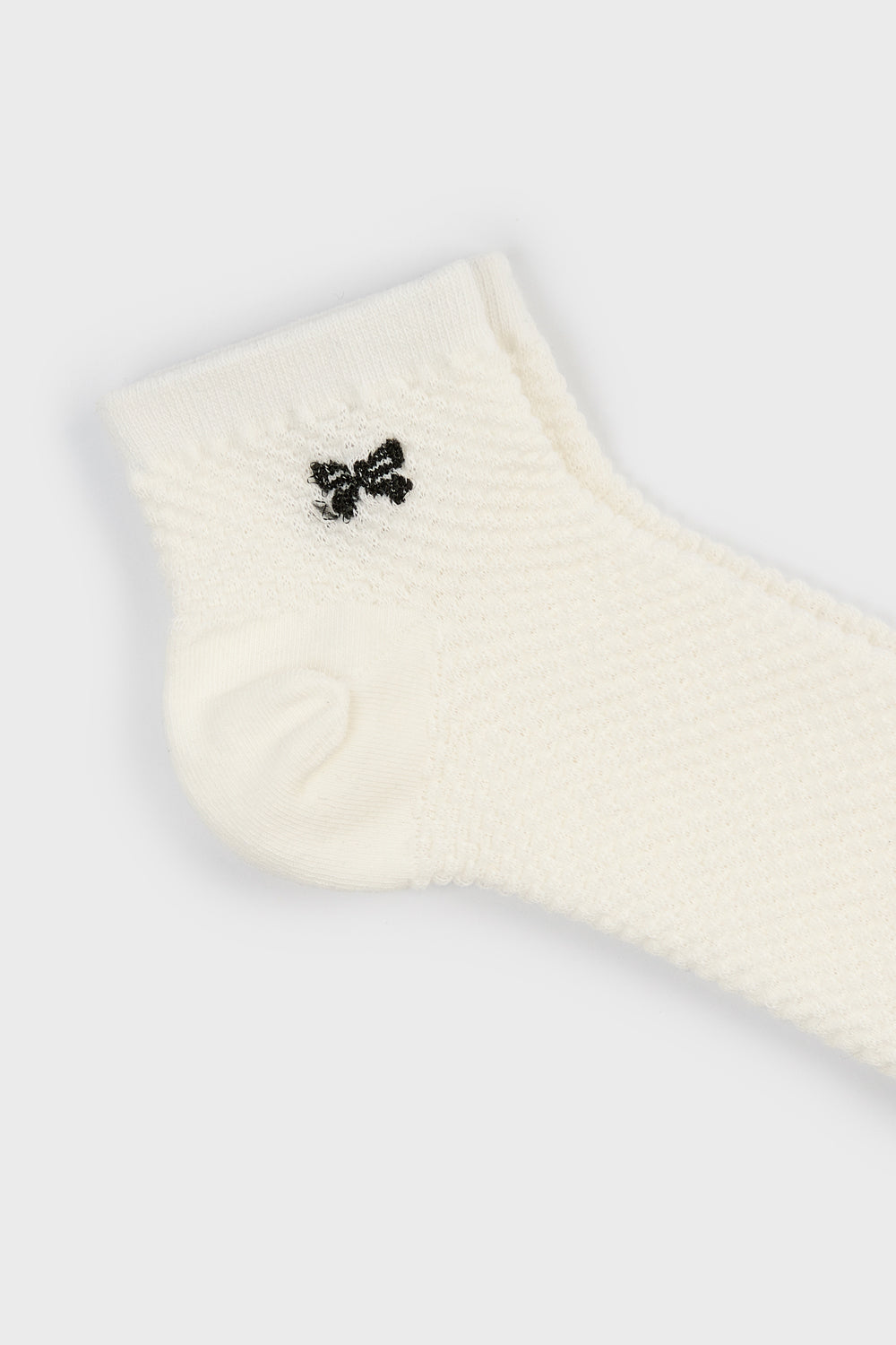 White and black single bow ankle socks_4