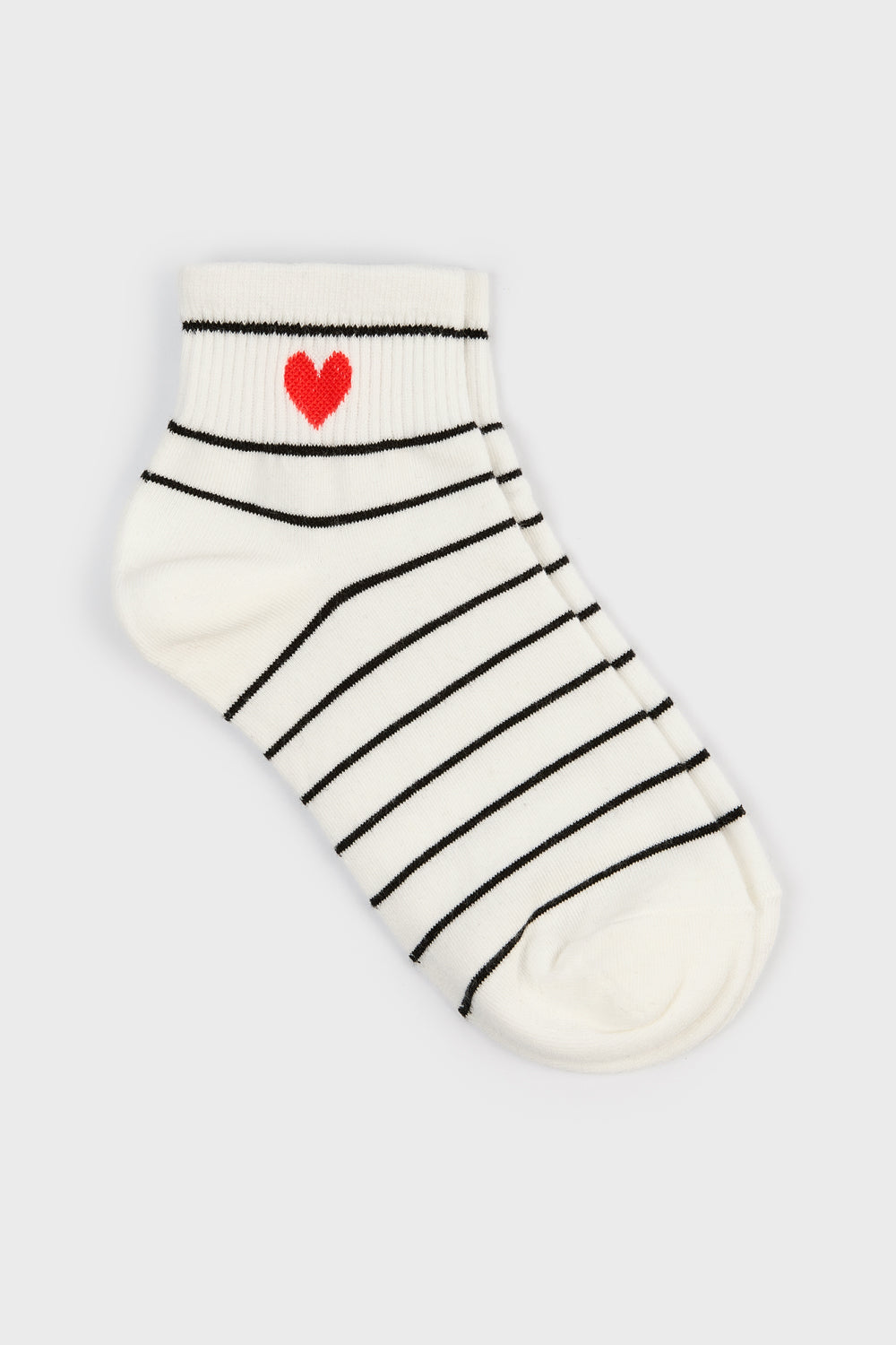 White and black striped heart ankle socks_3