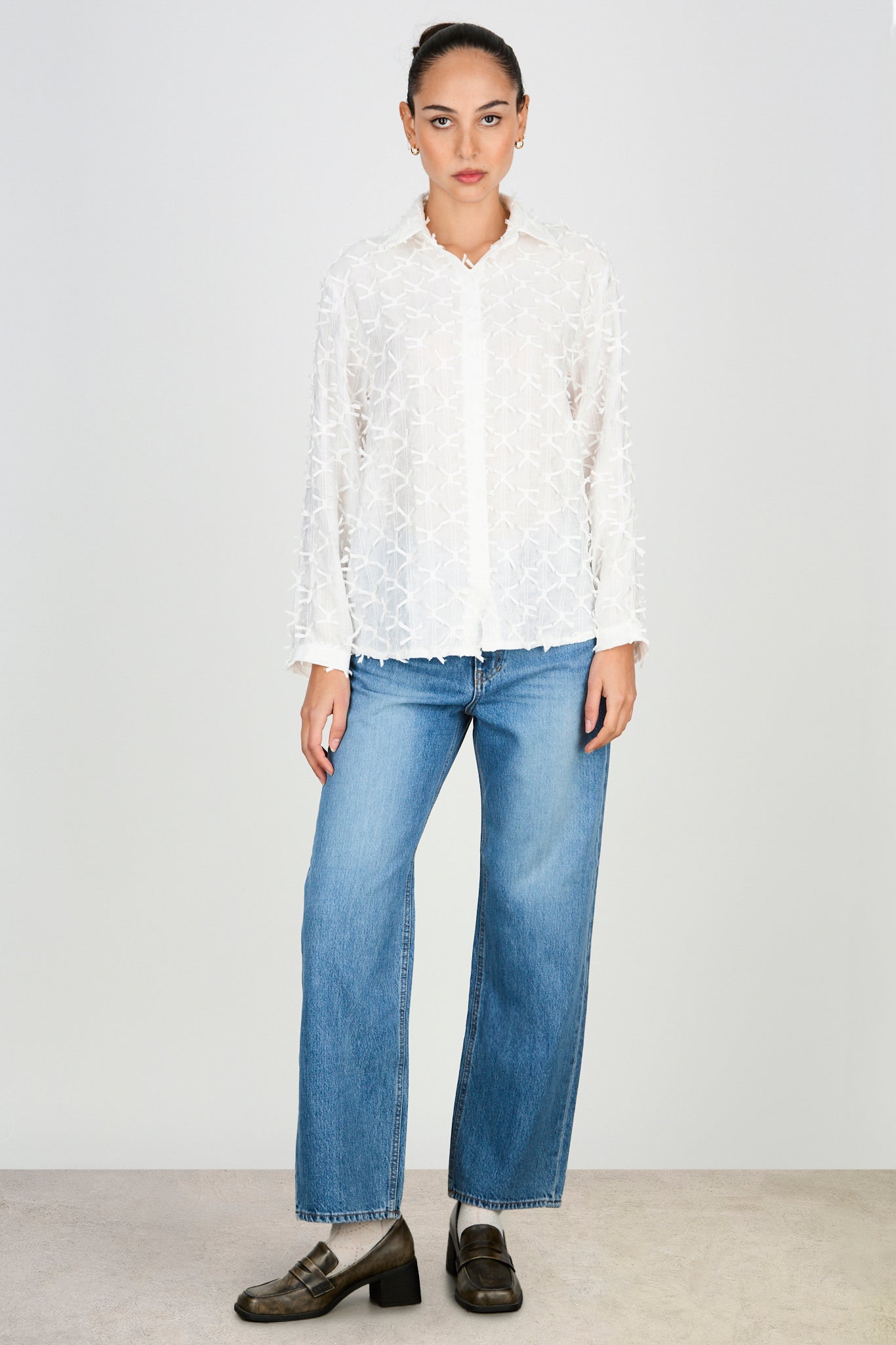 White bowties shirt blouse_4