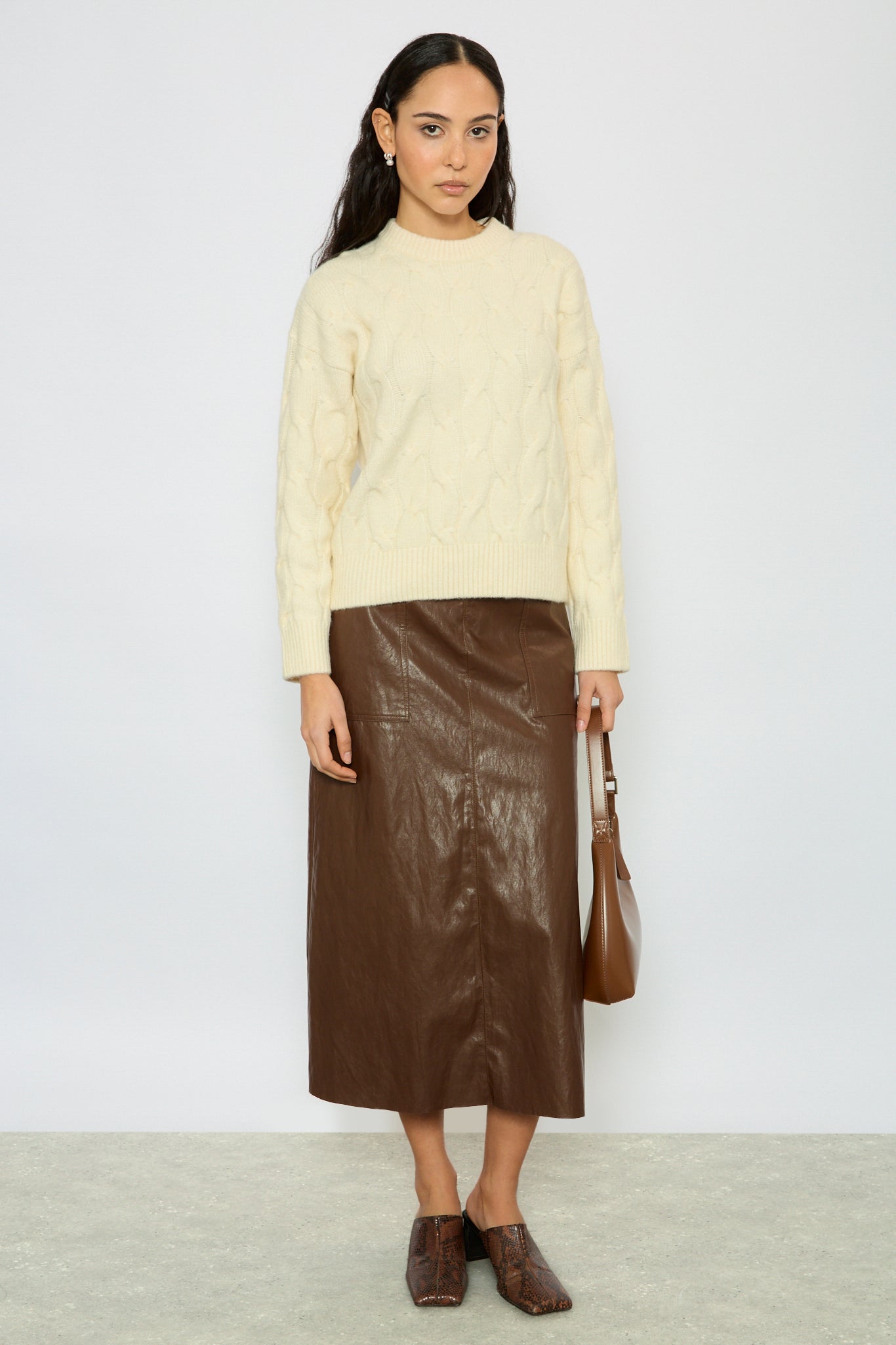 White braided cable knit jumper_4