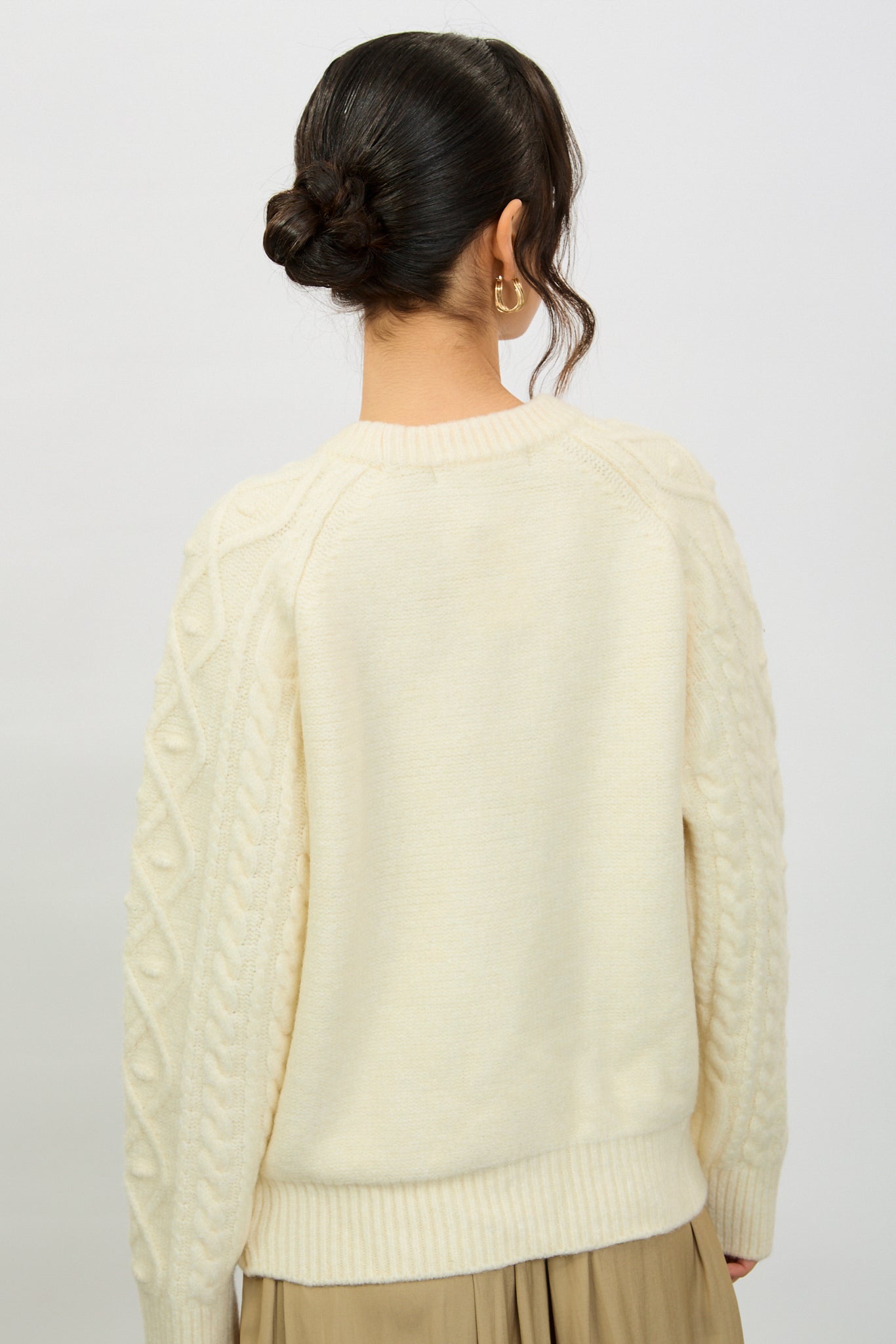 White diamond sleeve cable knit jumper_2
