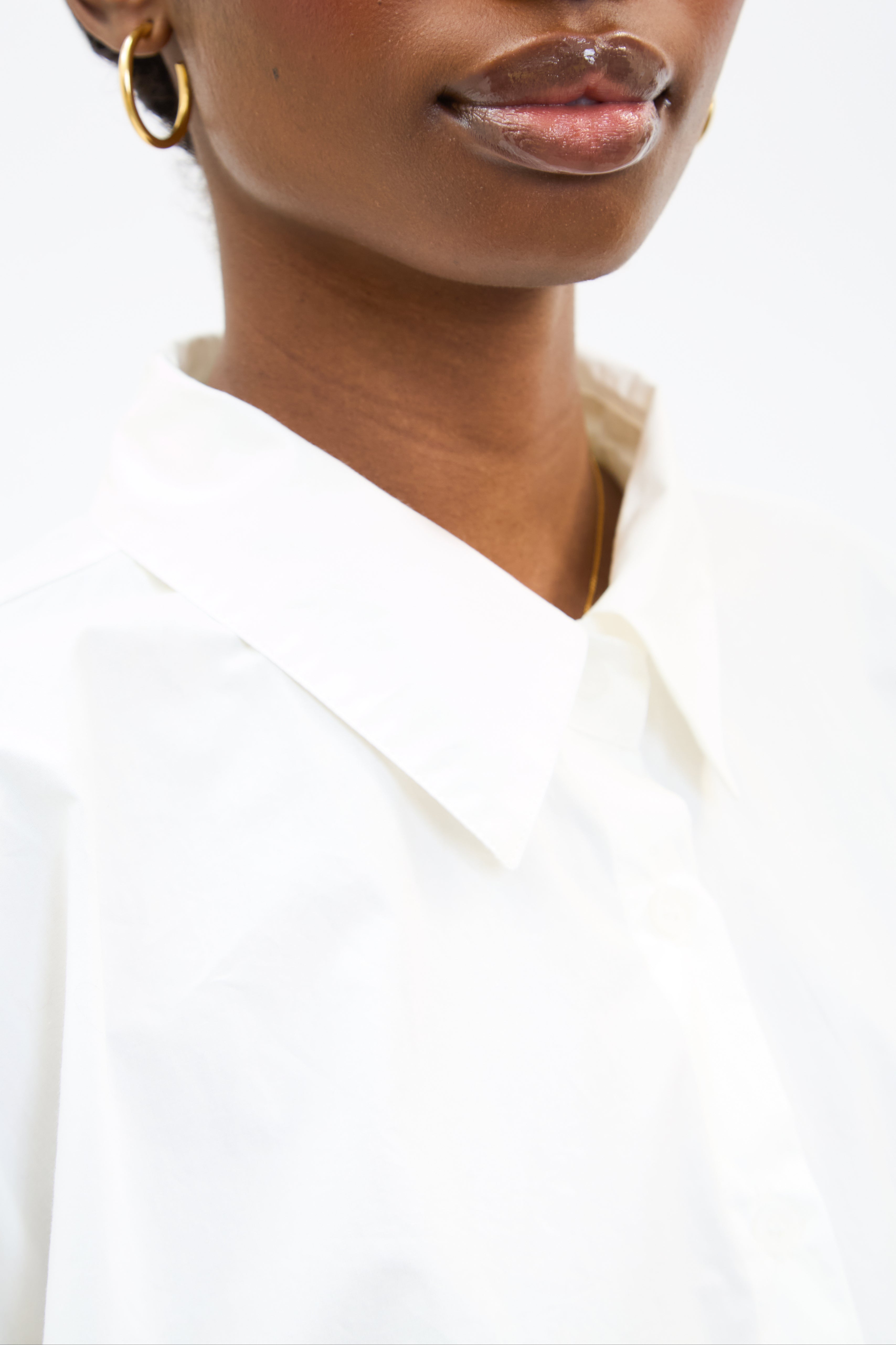 White gathered shoulder short sleeved shirt_3