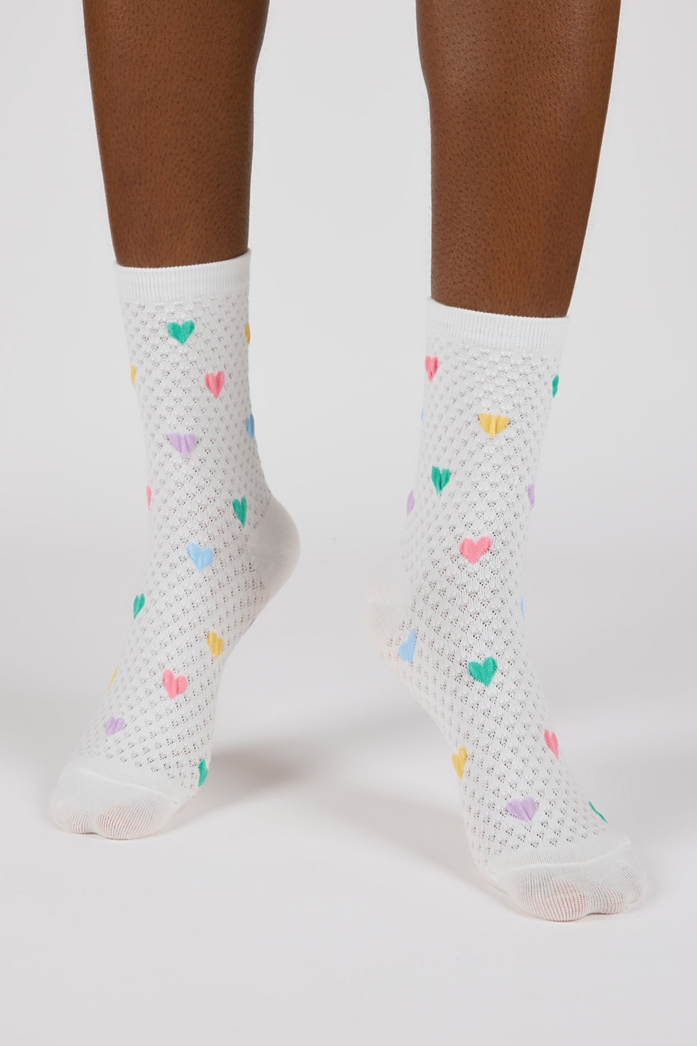 White pastel hearts socks_2