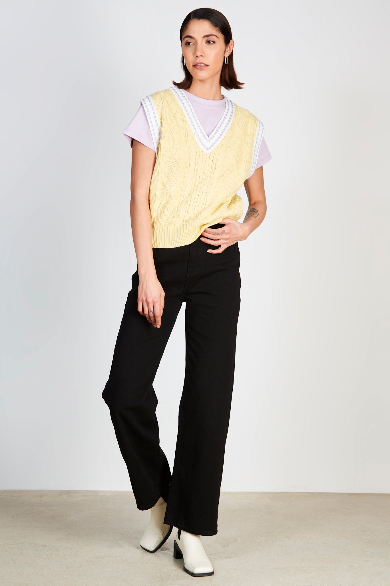 Yellow and purple varsity trim sweater vest_4