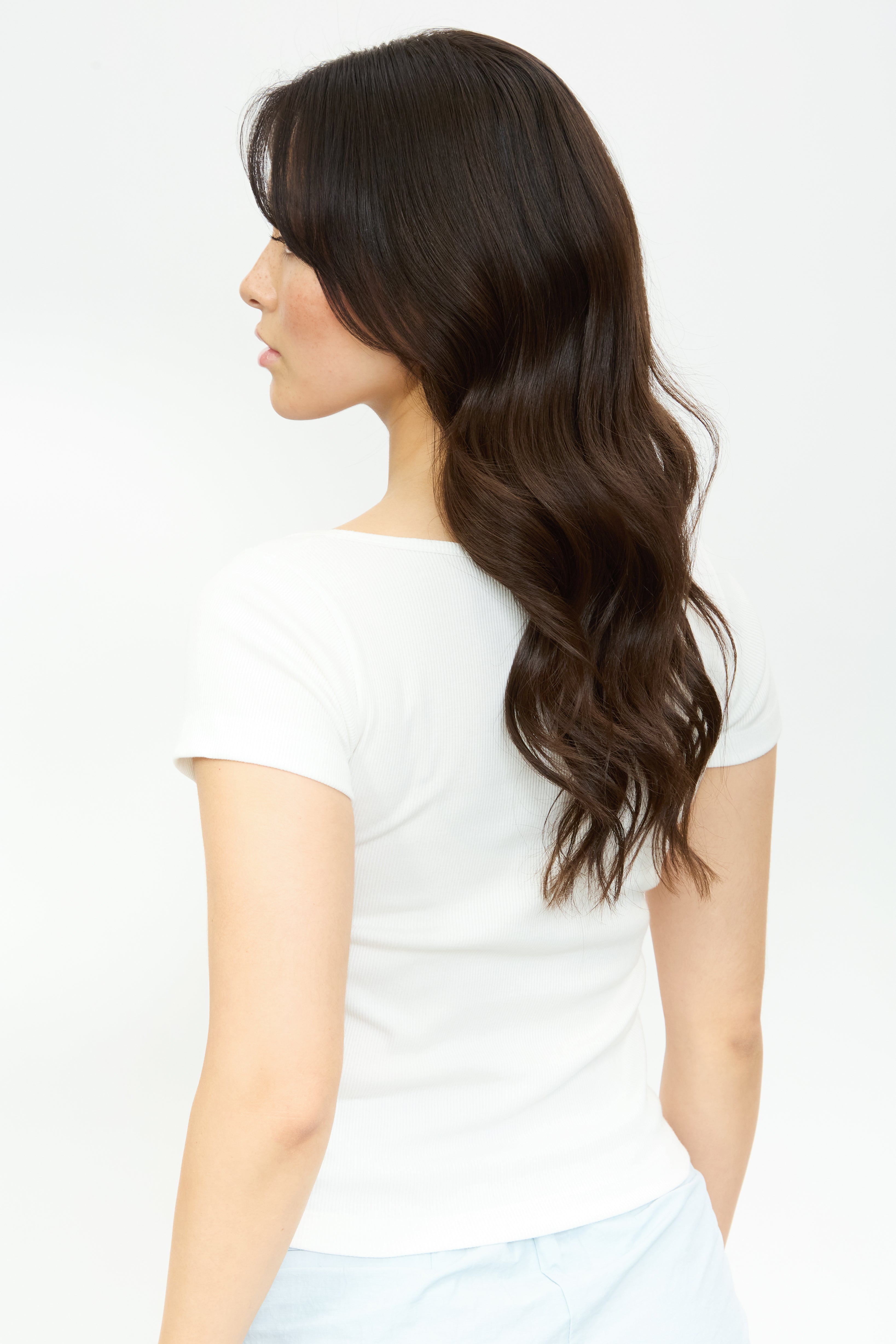 White scoop neck t-shirt_2