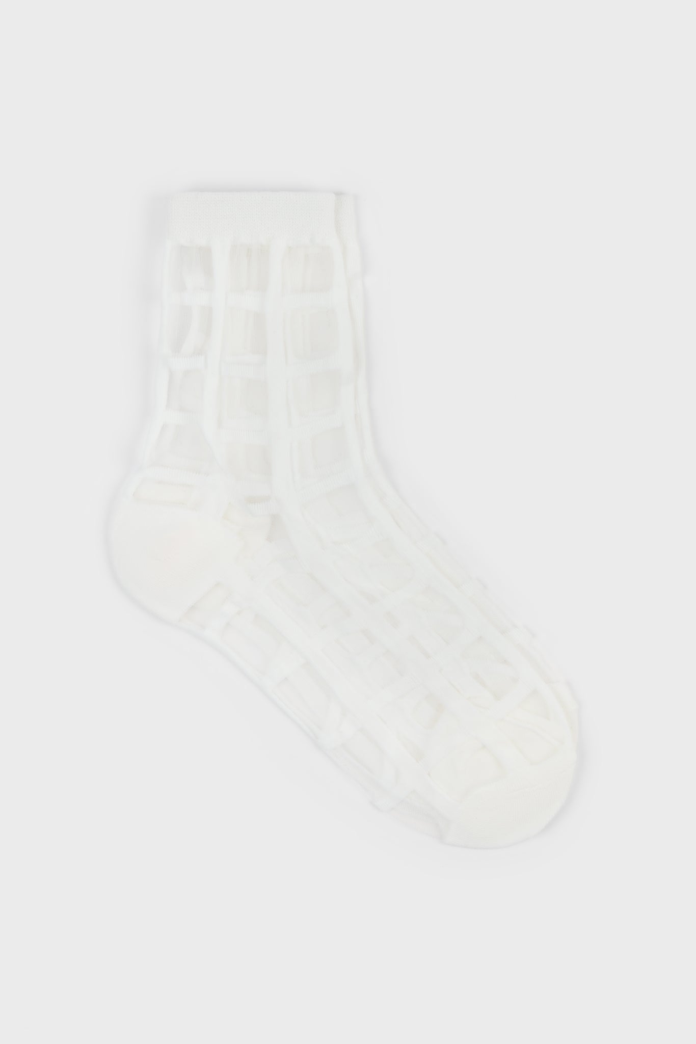 White sheer grid socks_1