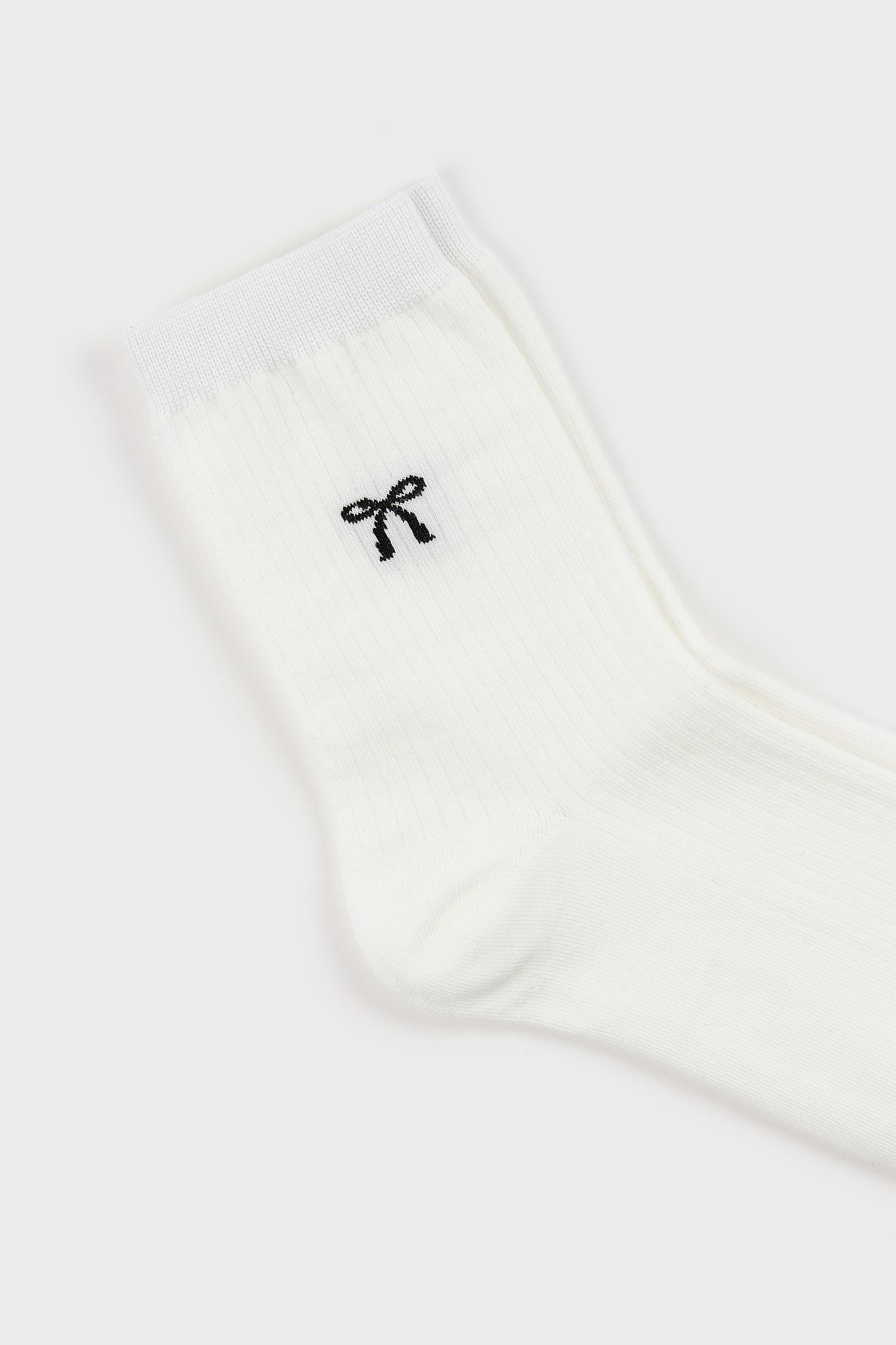 White single black ribbon ribbed socks_2