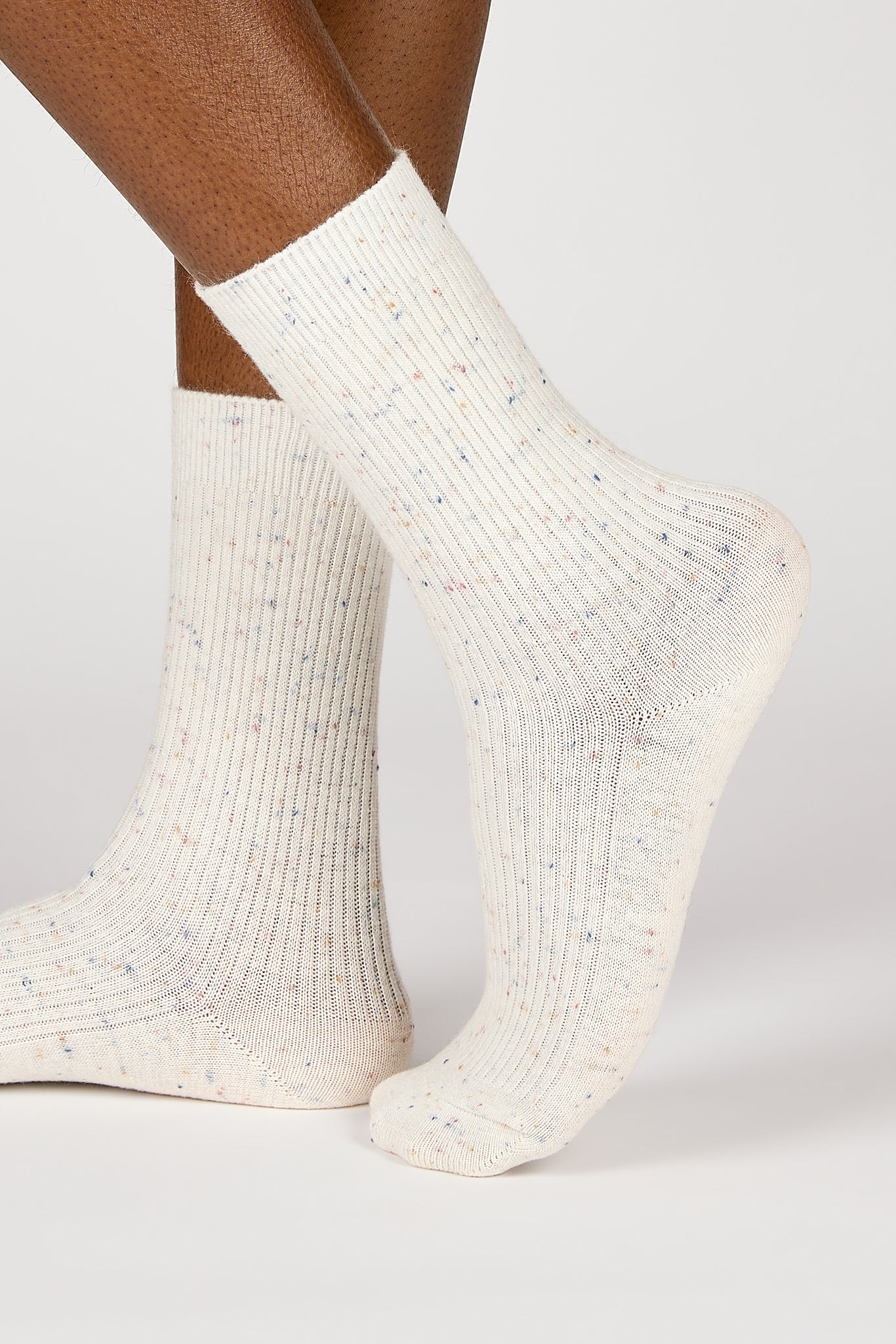 White thin ribbed rainbow fleck socks_3