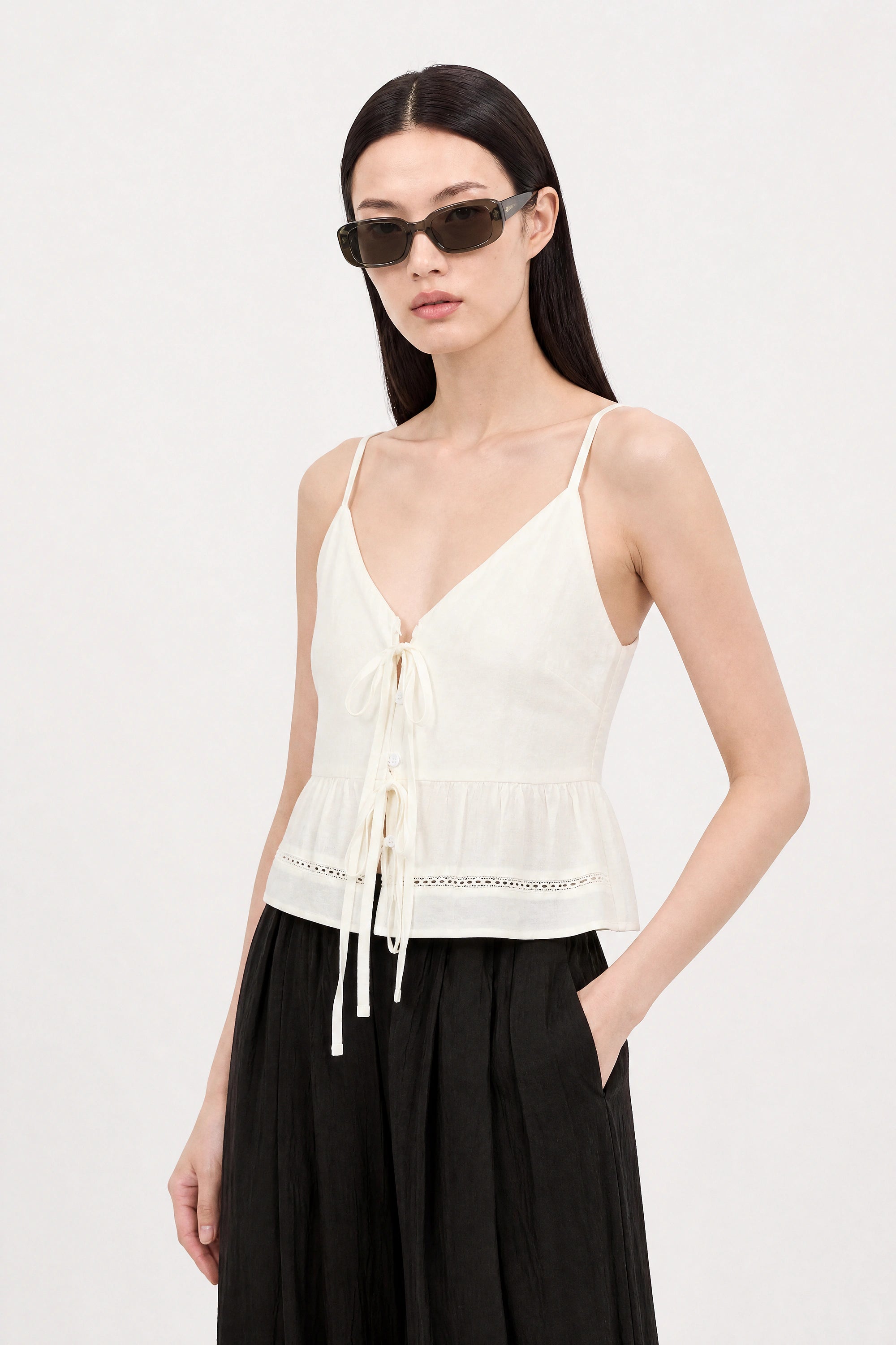 White button front tiered spaghetti strap tank top_2