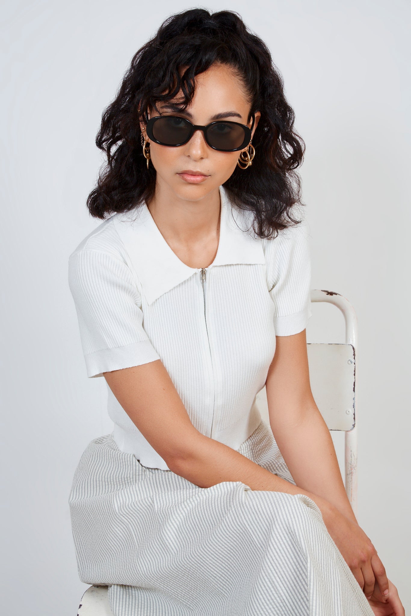 White ribbed zip up knit tee_5