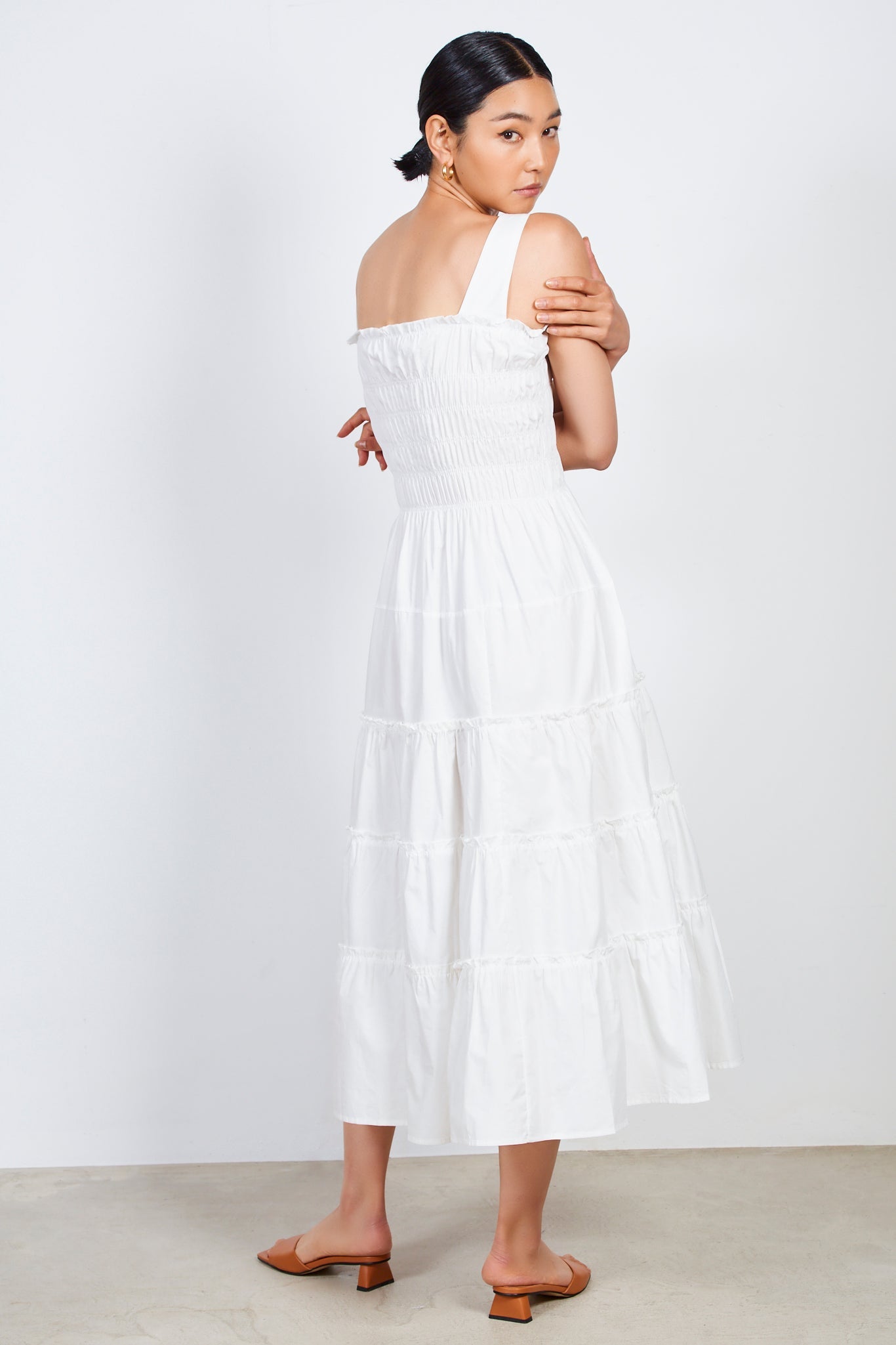 White ruched bodice tiered dress_2