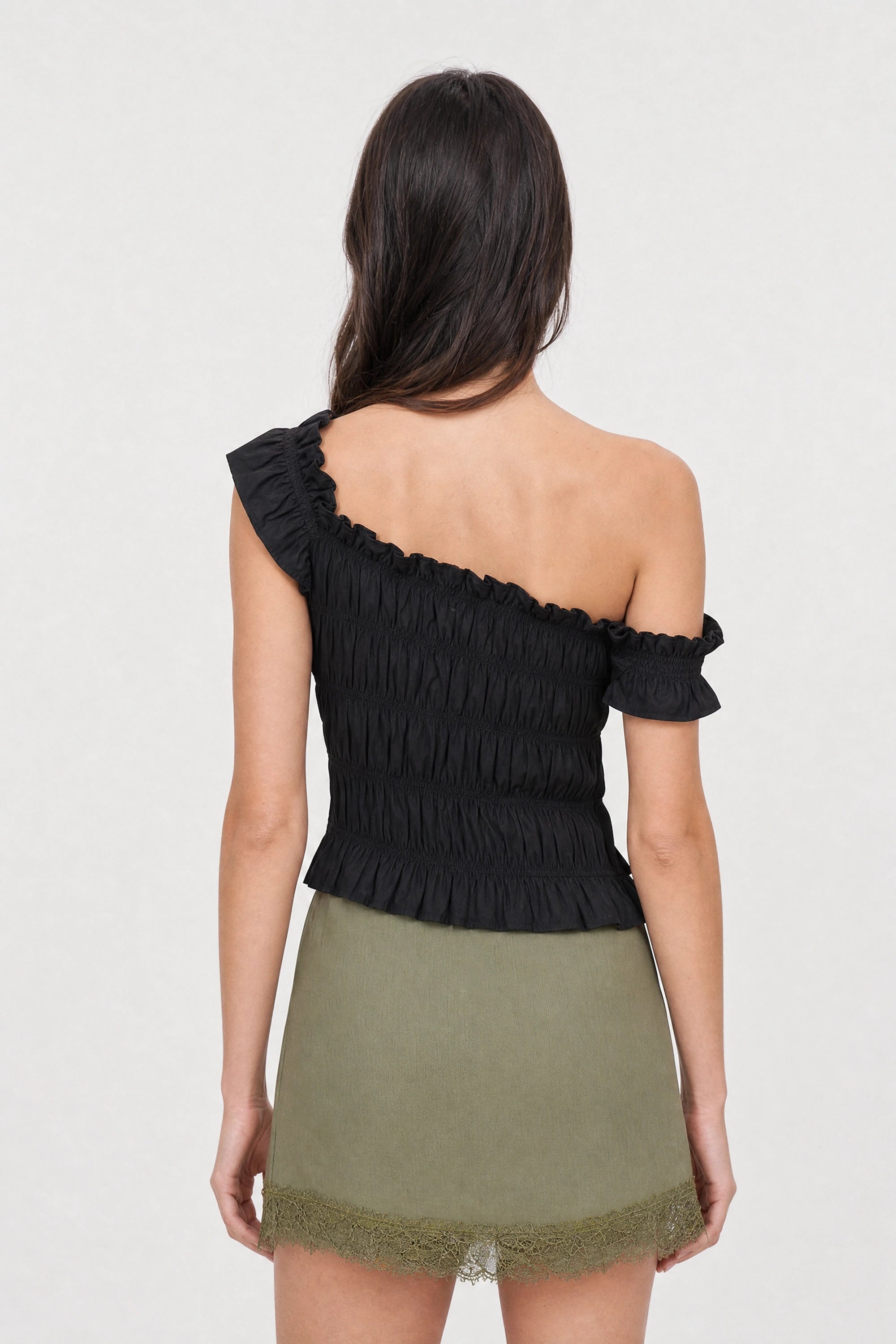 Black wide ruched asymmetric tank_2
