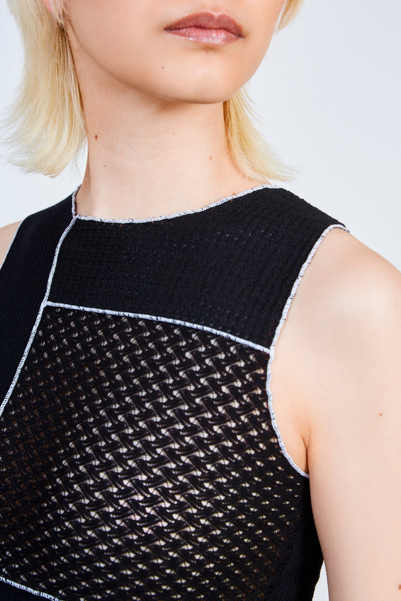 Black and ivory block trim tank_5