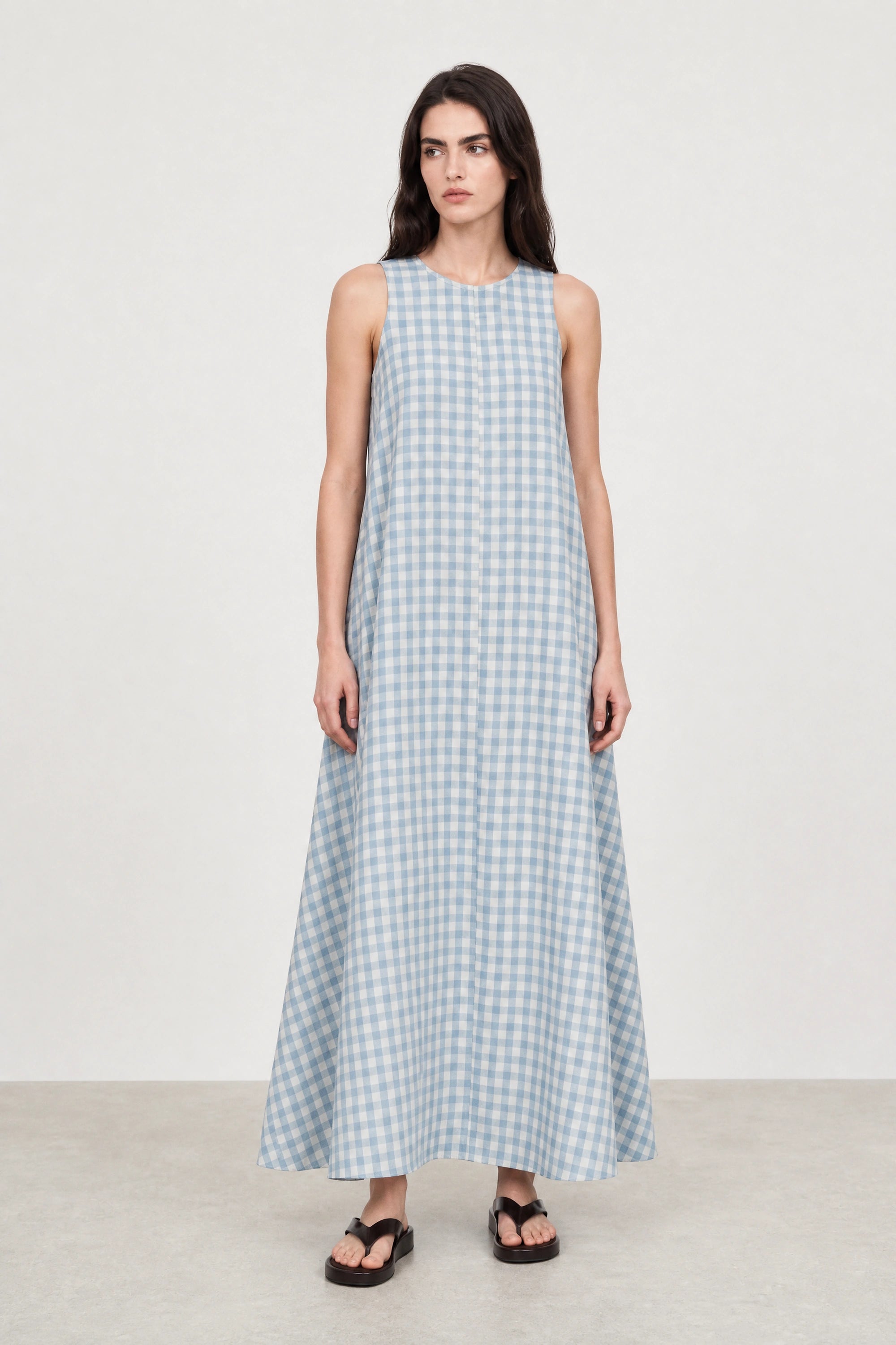 Blue large gingham checked side pocket dress_1