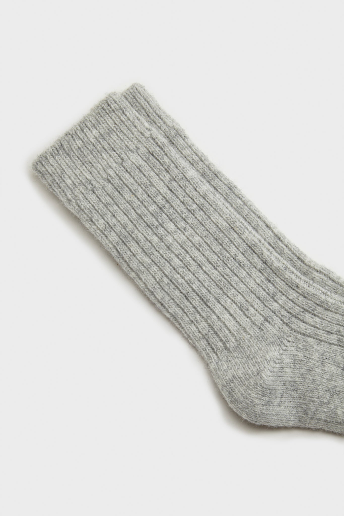 Heather grey thick ribbed cashmere blend socks_3