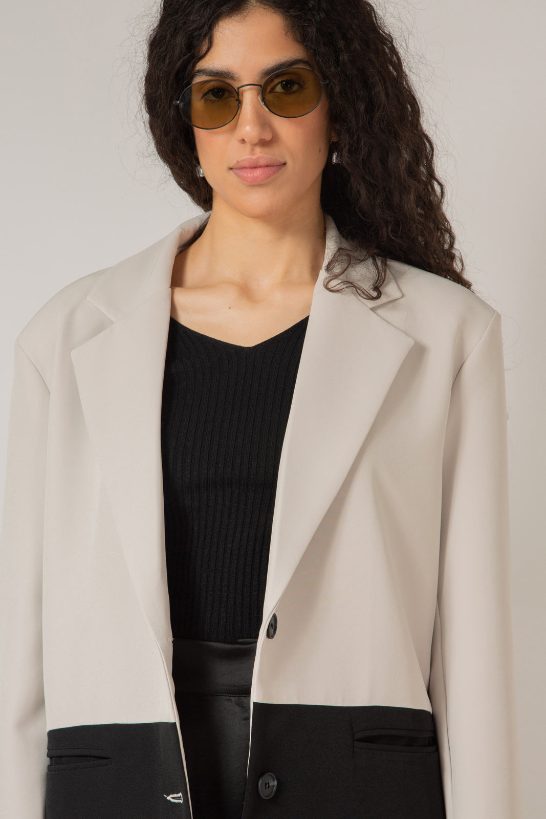 Ivory and black colour block blazer_7