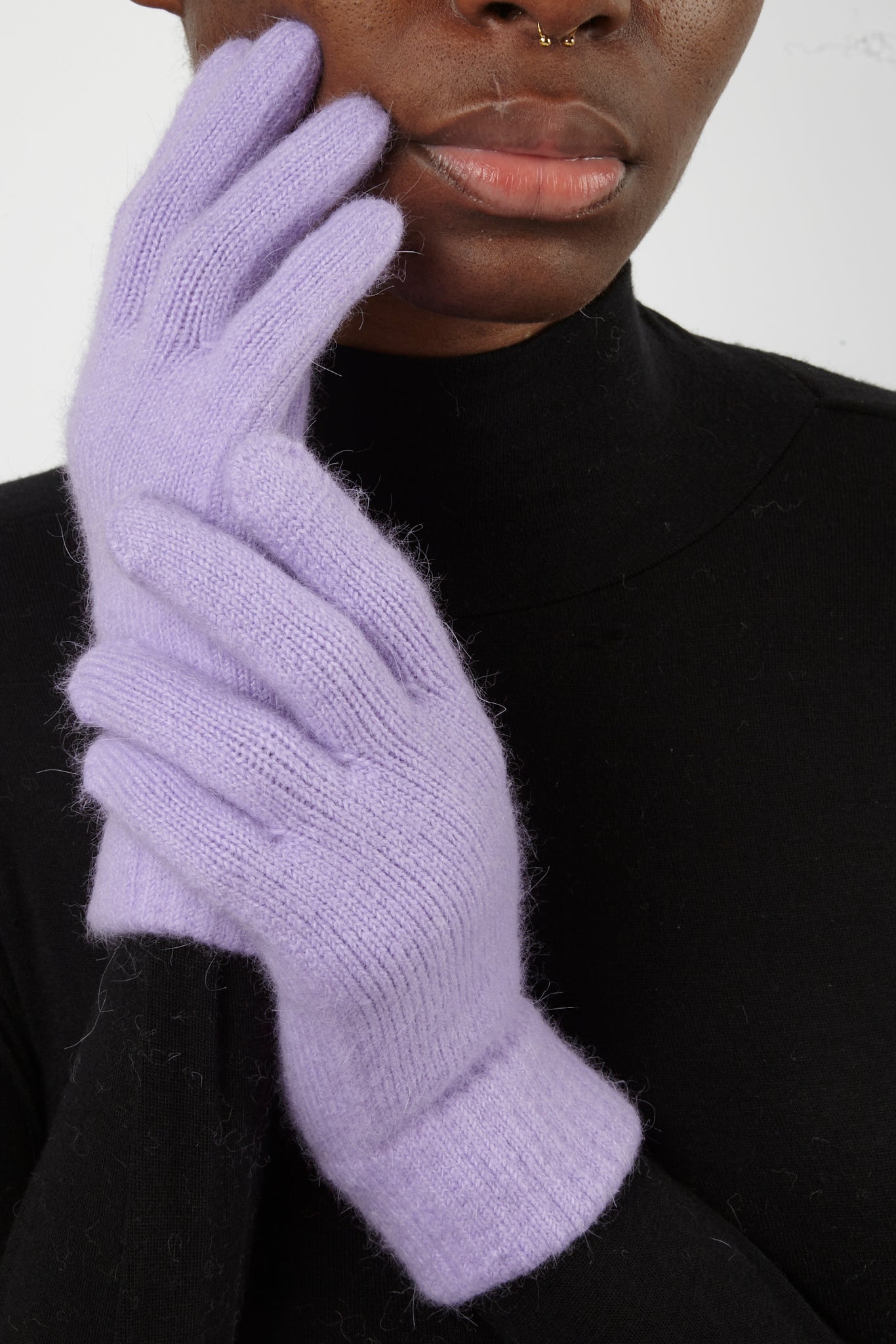 Lilac mohair gloves_3