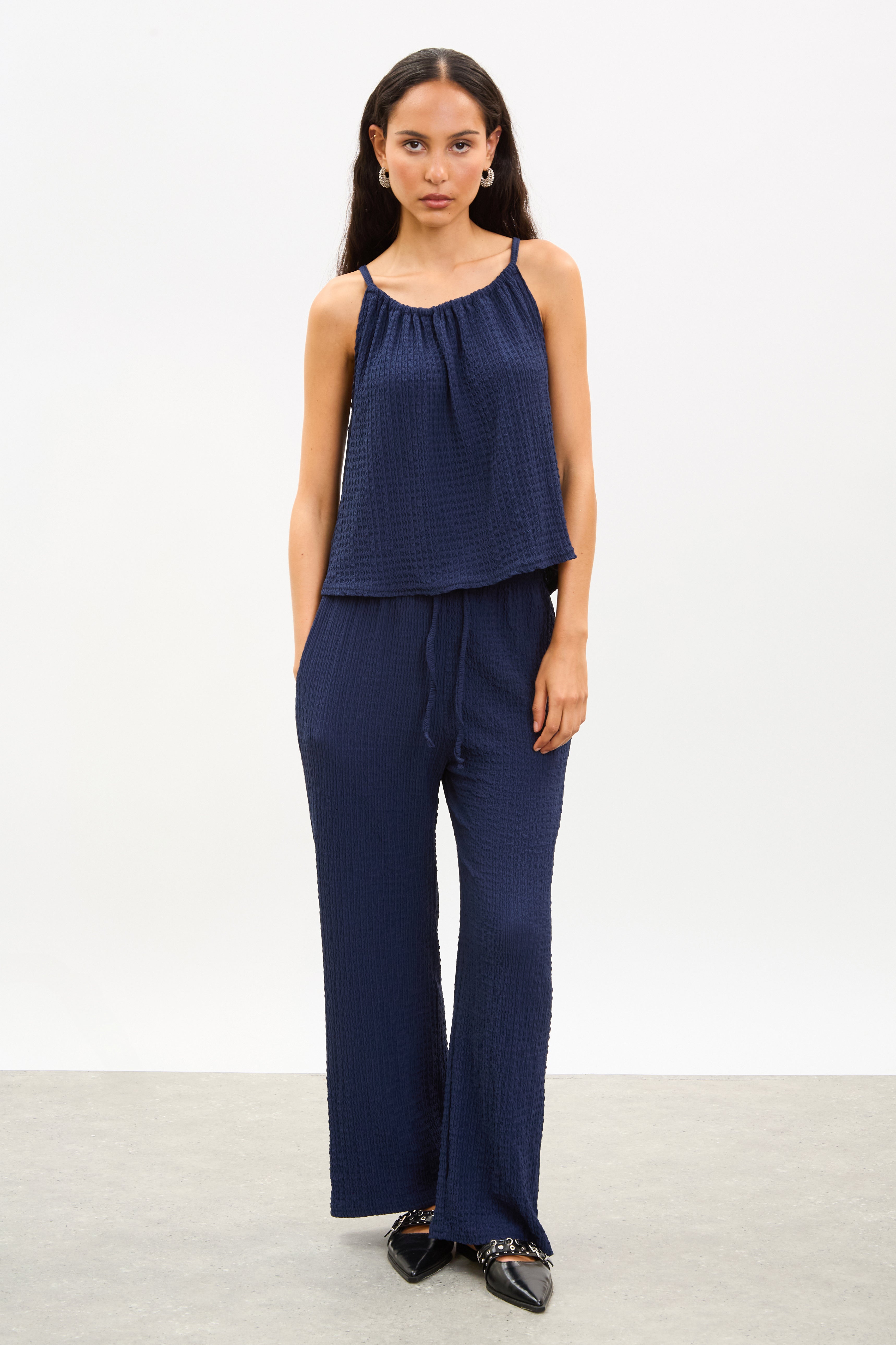 Navy blue textured trousers_4