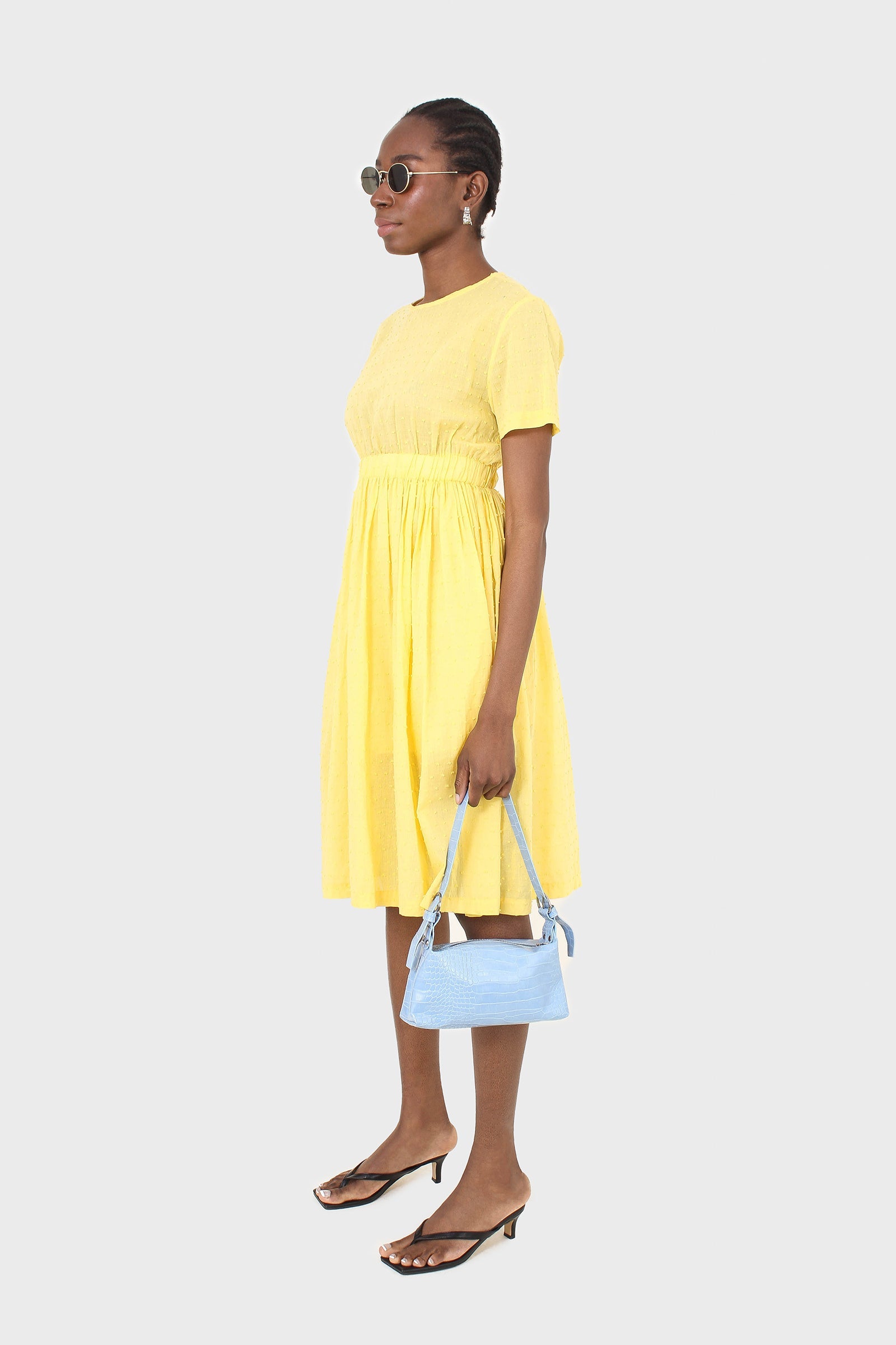 Yellow textured short sleeved maxi dress_5