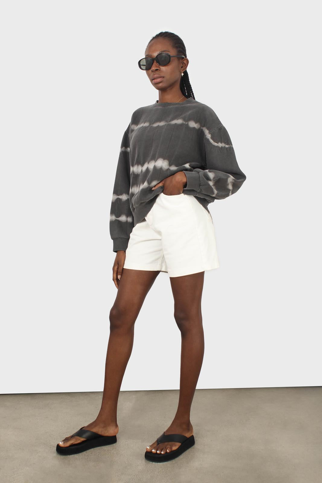 Charcoal grey tie dye crewneck sweatshirt_3