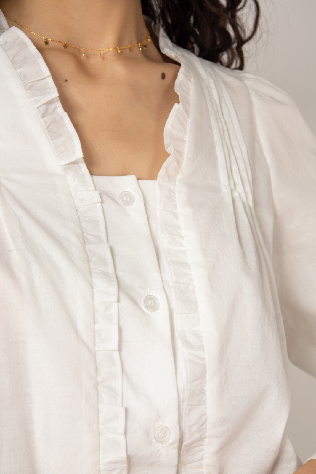 White ruffle trim blouse_5