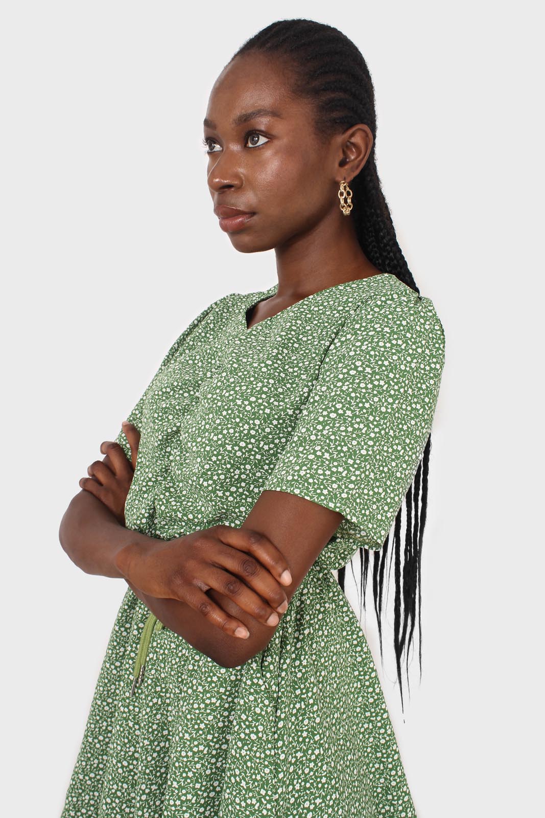 Green and white floral print tie waist romper_9