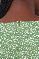 Green and white floral print tie waist romper_13