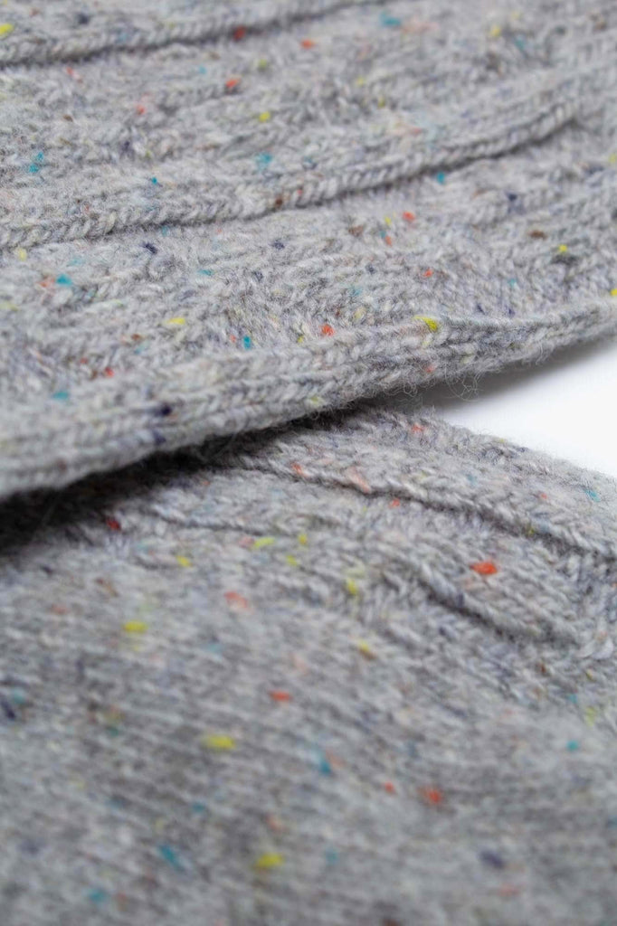 Pale grey rainbow fleck thick socks_2