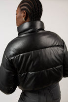 Black vegan leather cropped puffer jacket_11