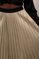 Beige vegan leather pleated midi skirt_5