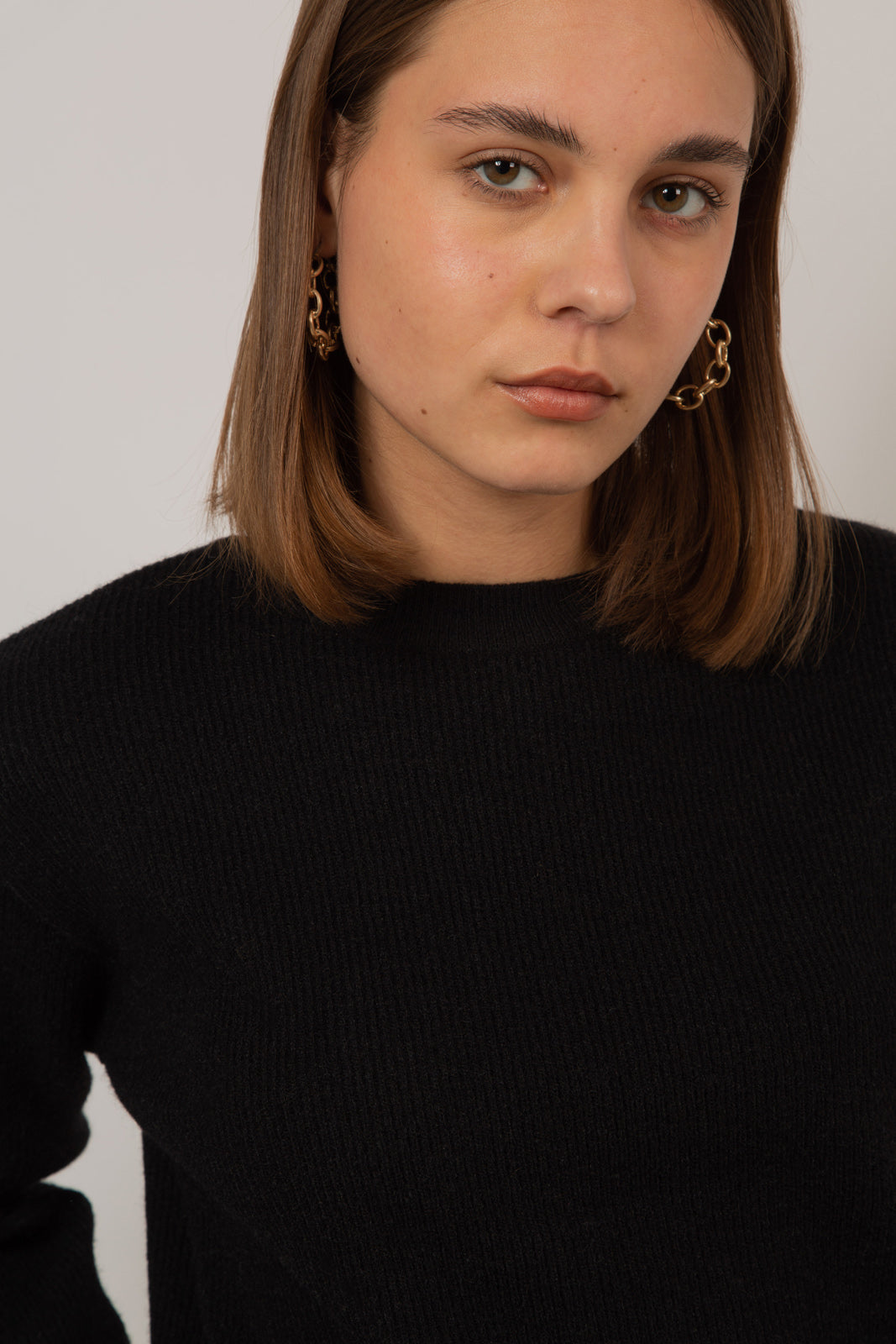 Black ribbed crew neck jumper_5