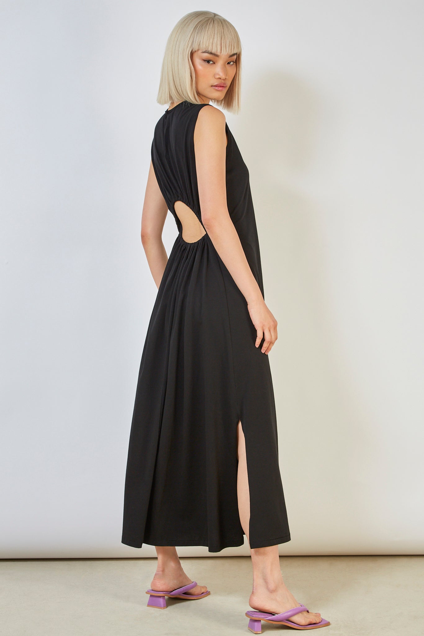 Black peek back jersey dress