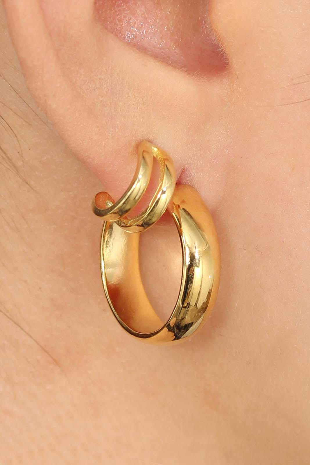 Gold thick hoop glossy earrings - 19mm
