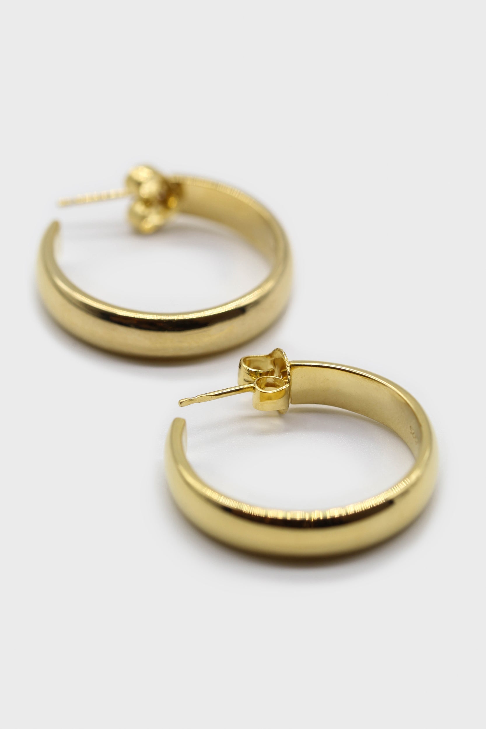 Gold thick hoop glossy earrings - 25mm