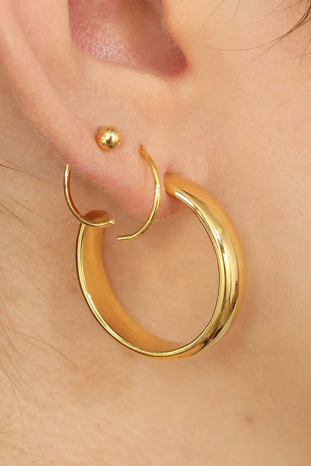 Gold thick hoop glossy earrings - 25mm